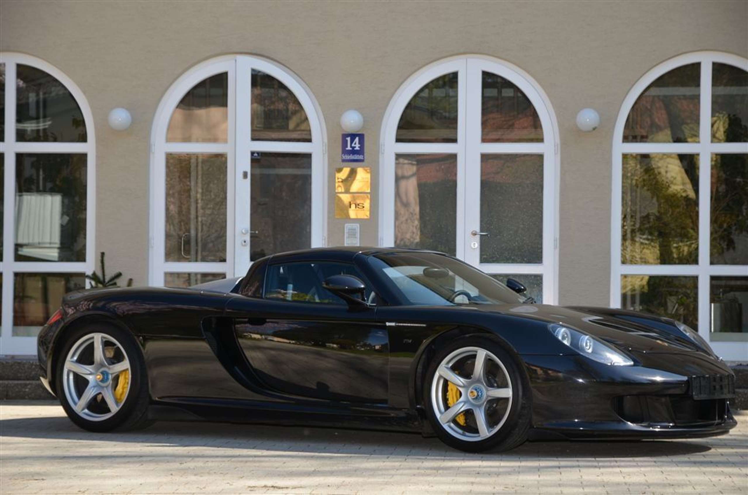 Porsche - Carrera GT