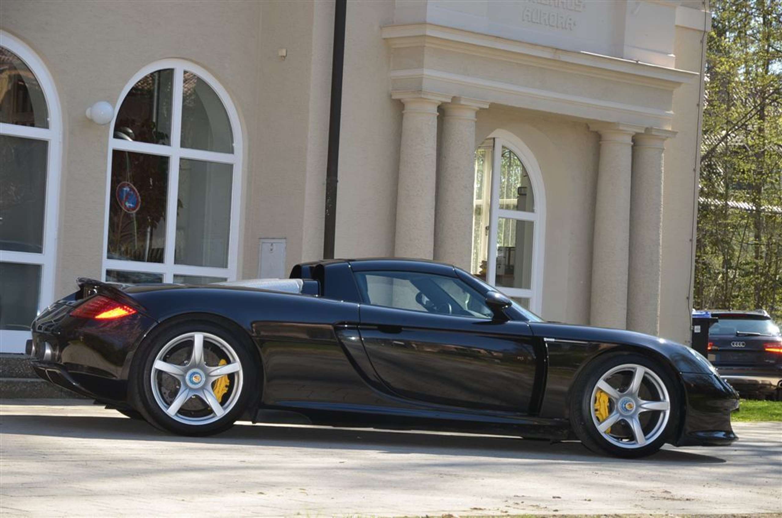 Porsche - Carrera GT