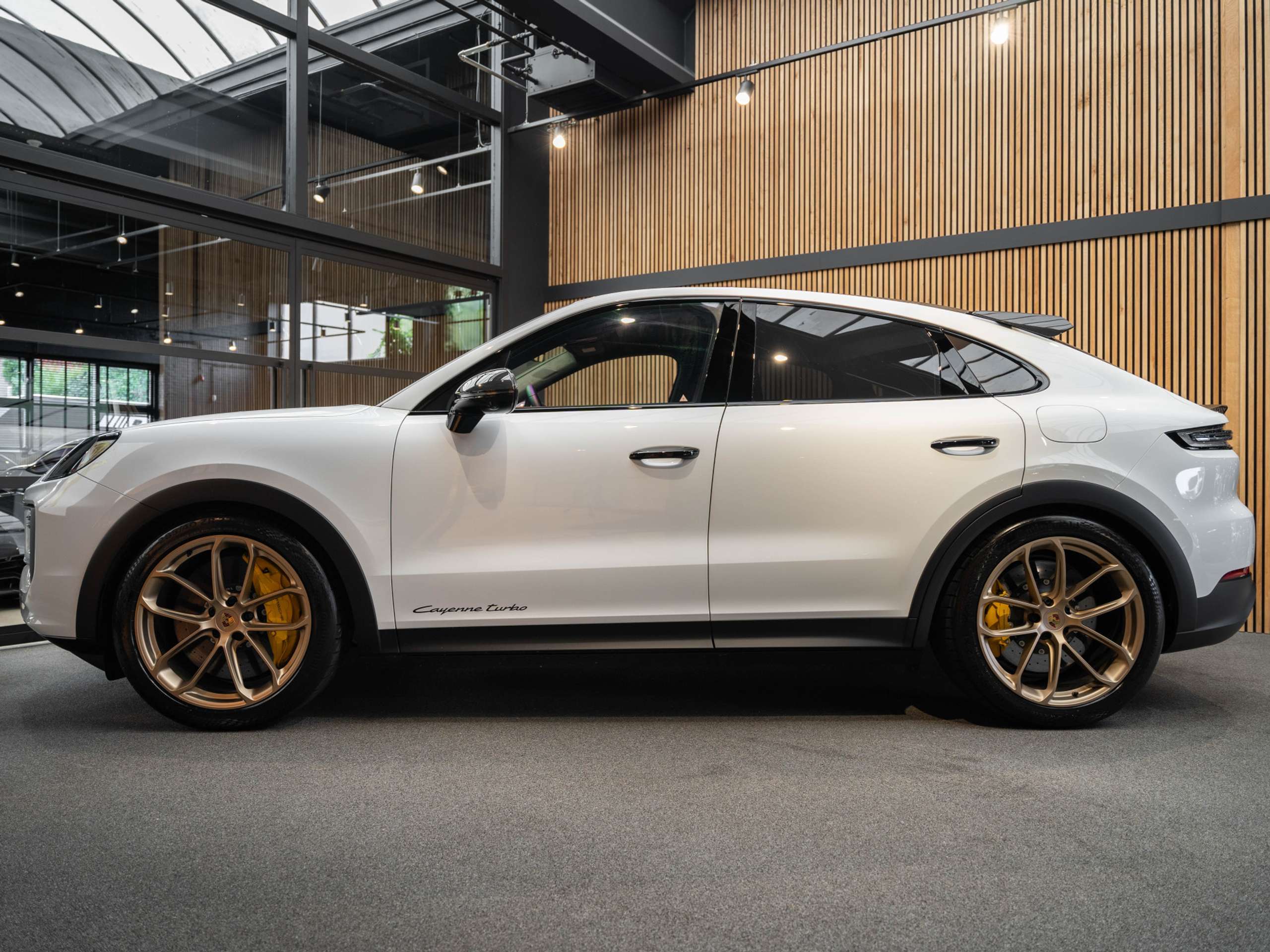 Porsche - Cayenne