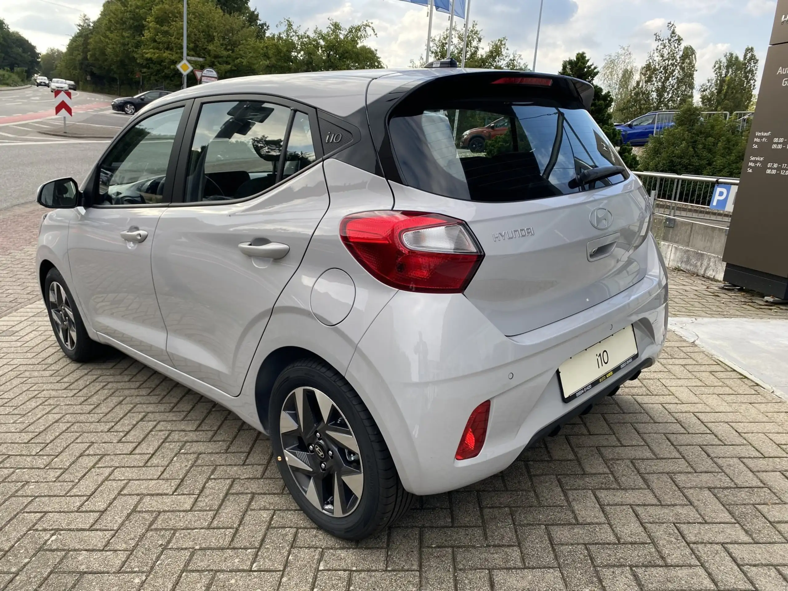 Hyundai - i10