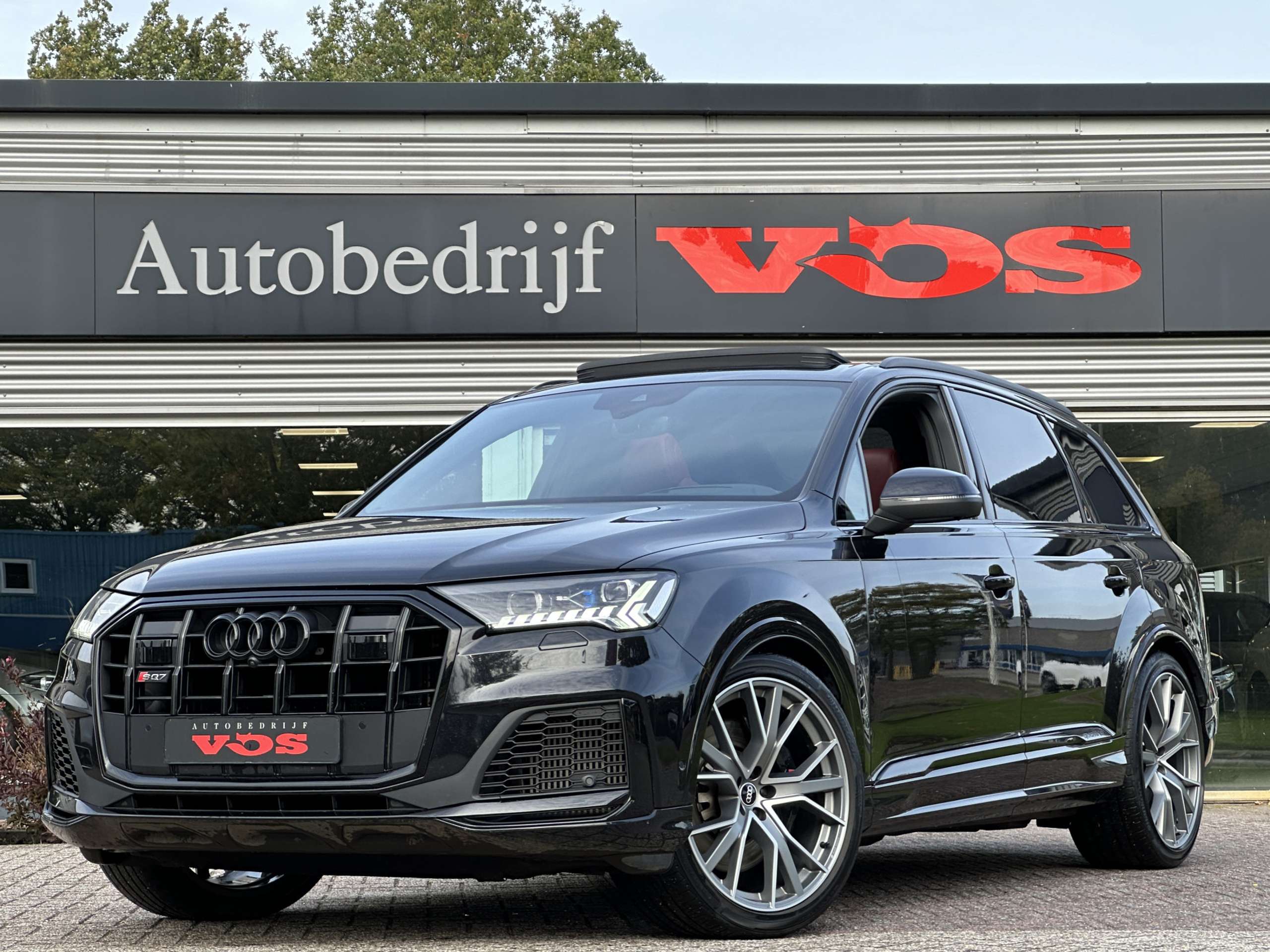 Audi - SQ7