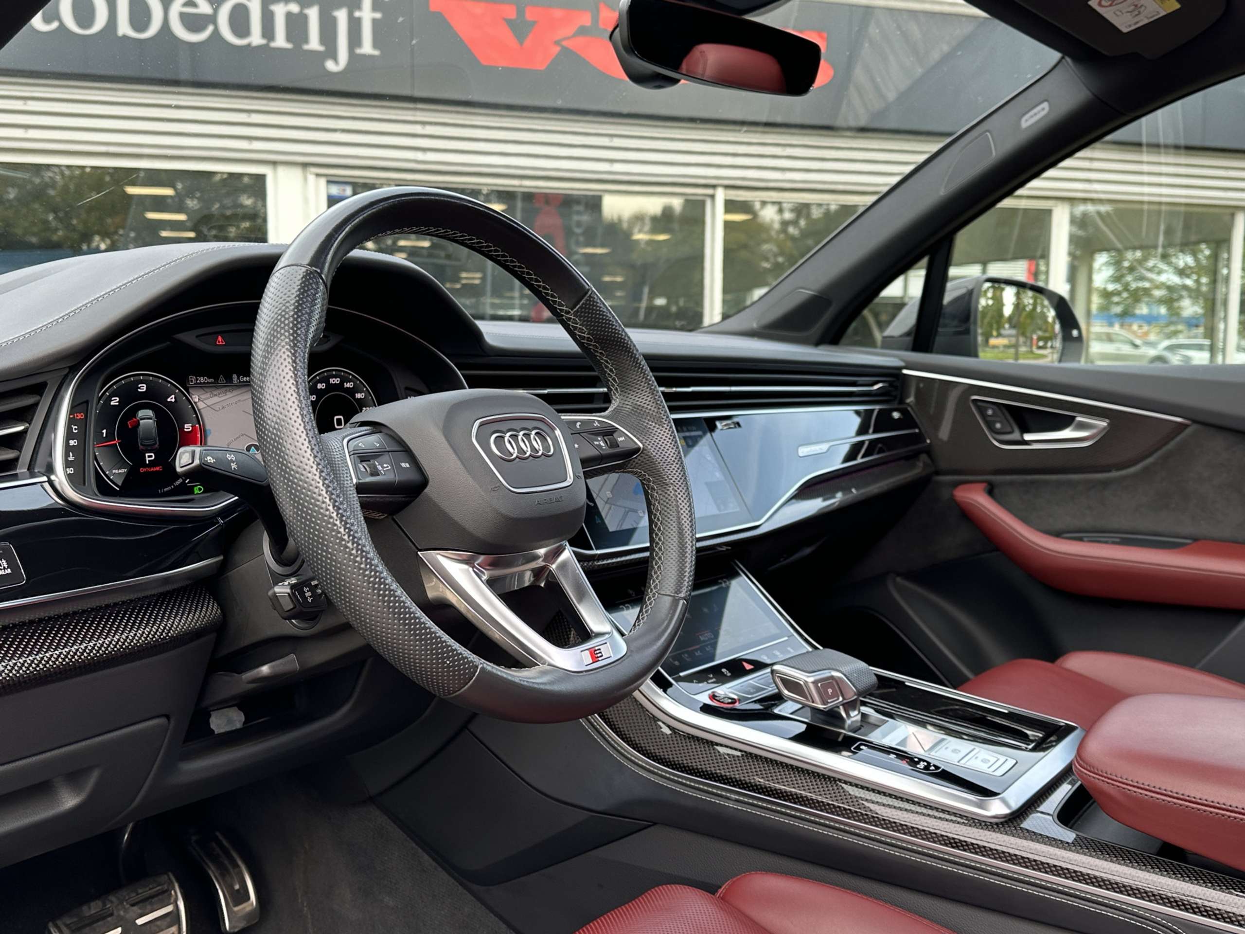 Audi - SQ7