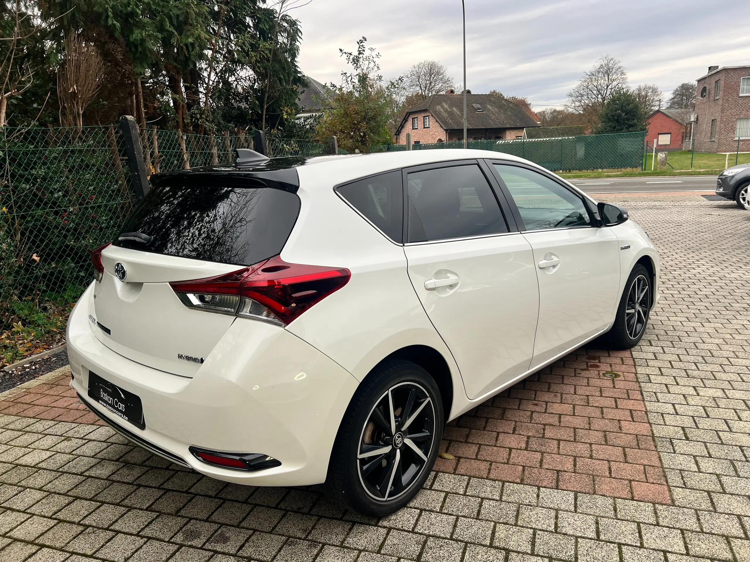 Toyota - Auris