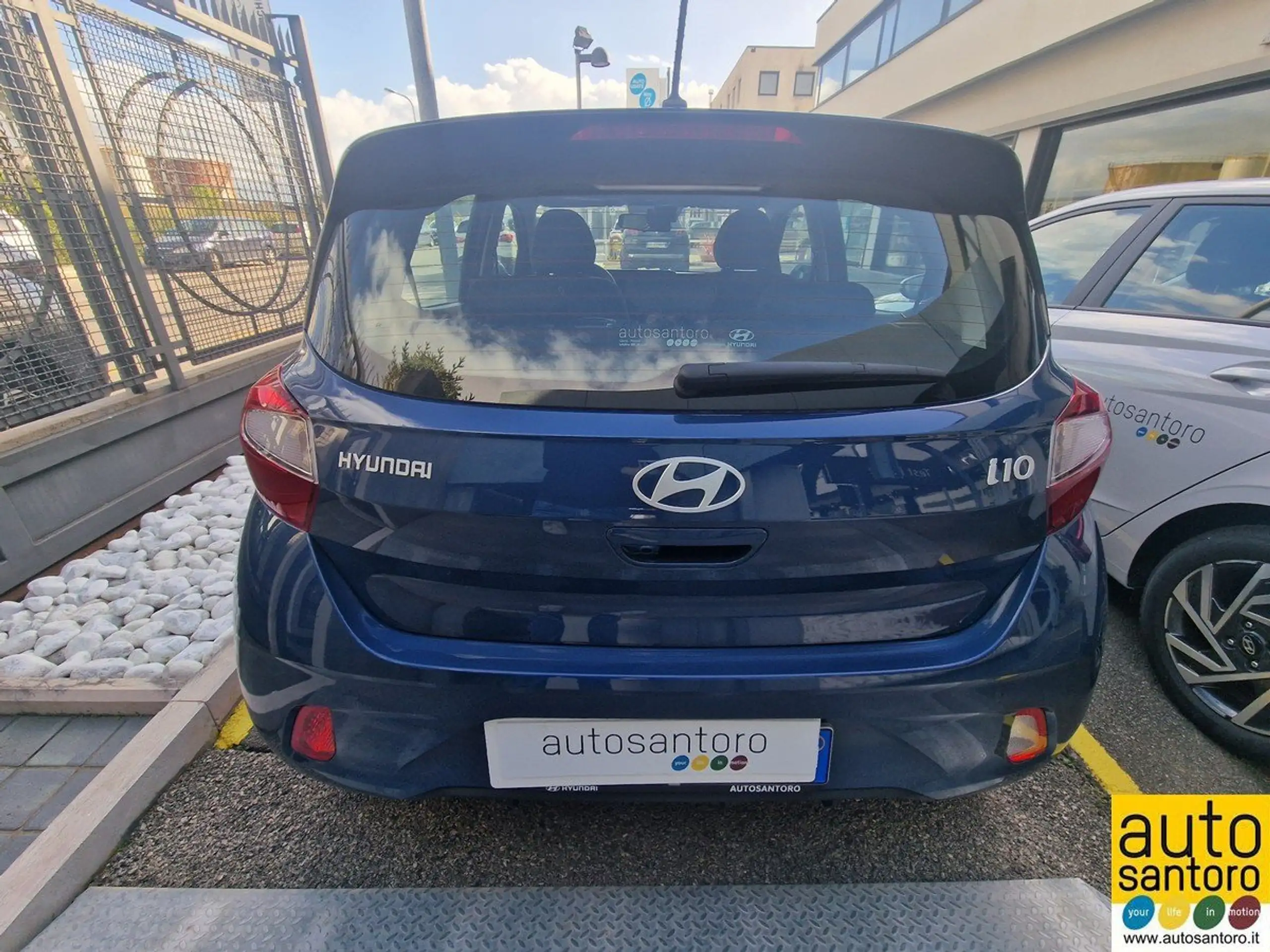 Hyundai - i10