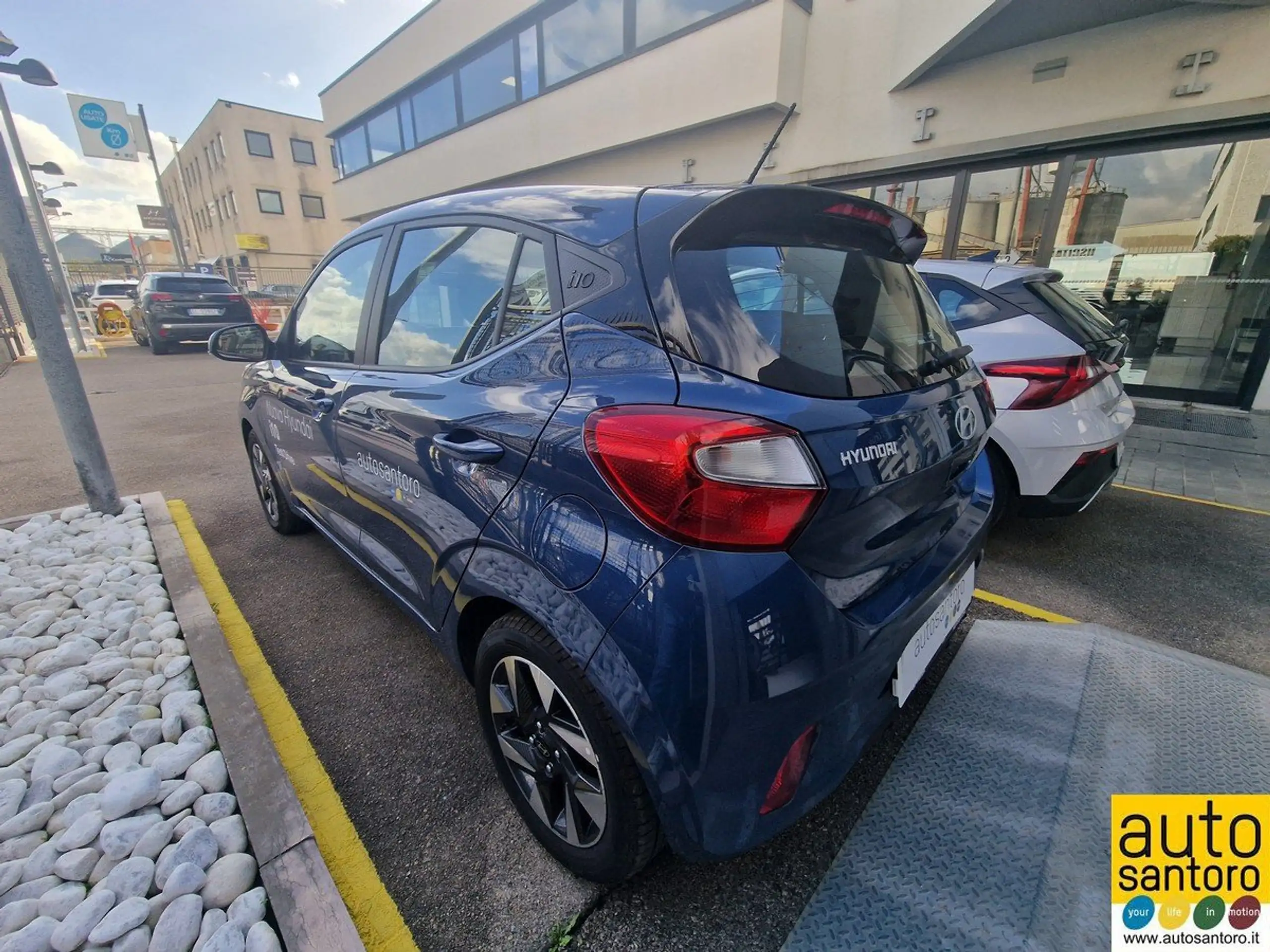 Hyundai - i10