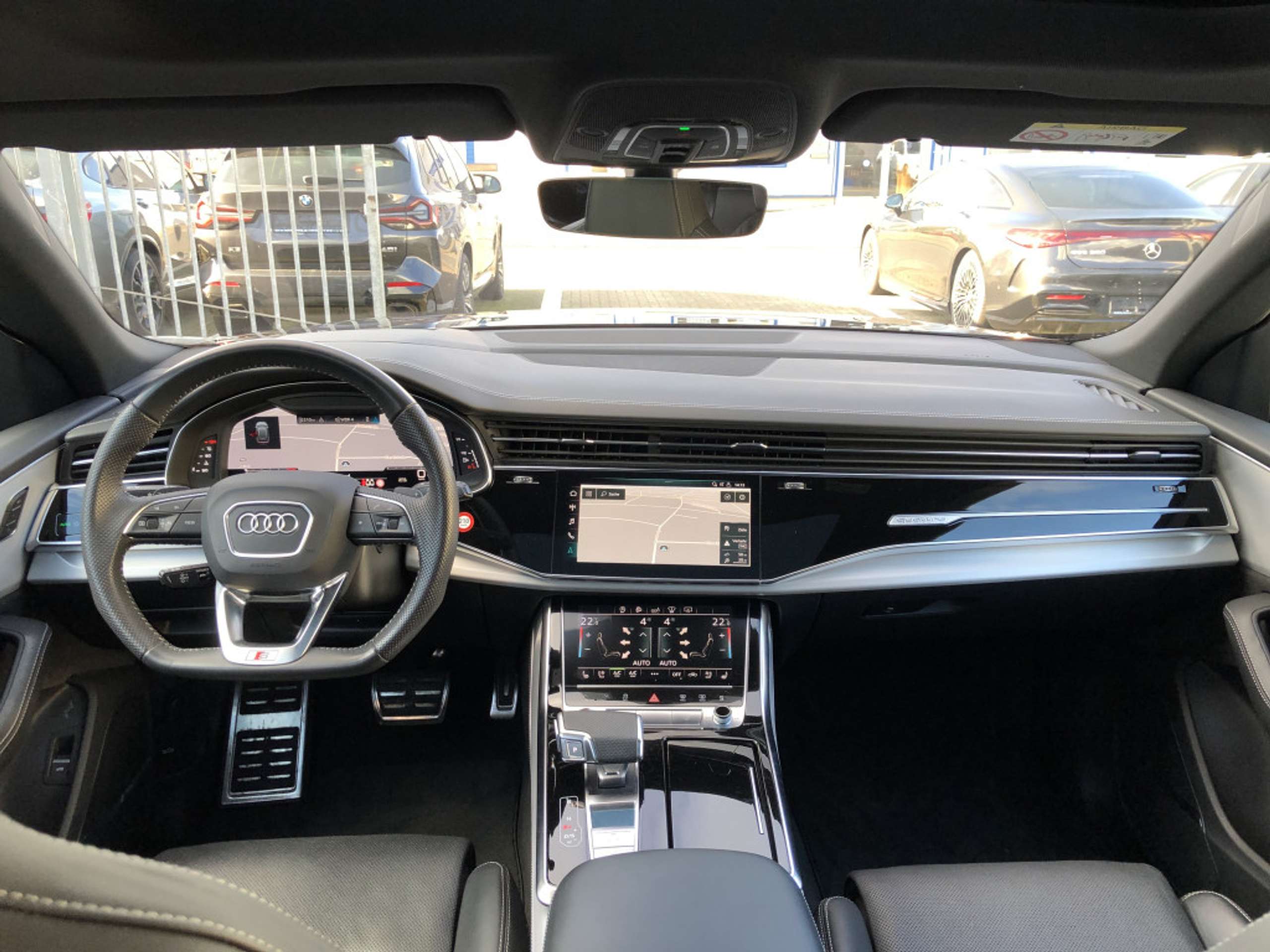 Audi - SQ8