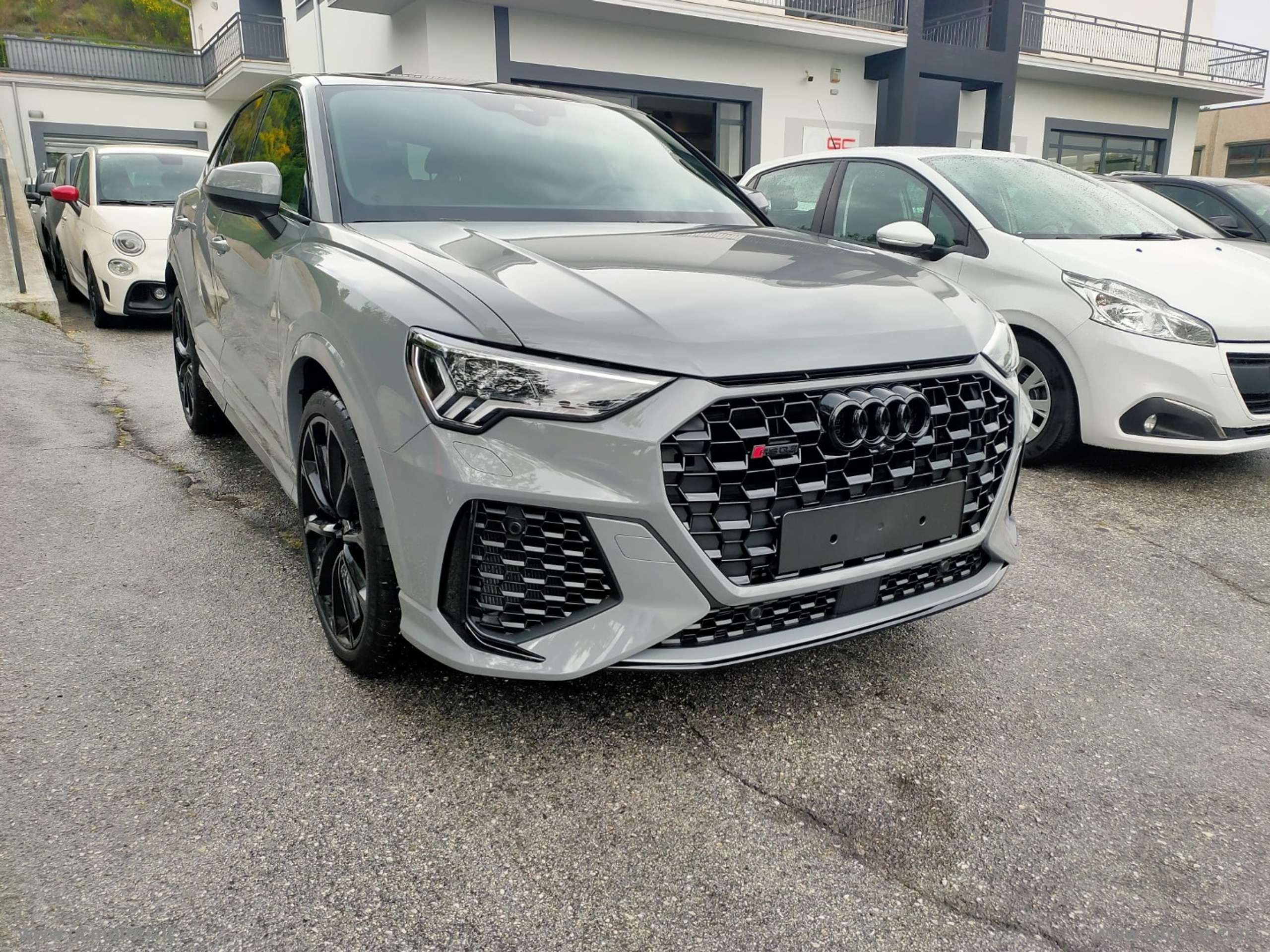 Audi - Q3