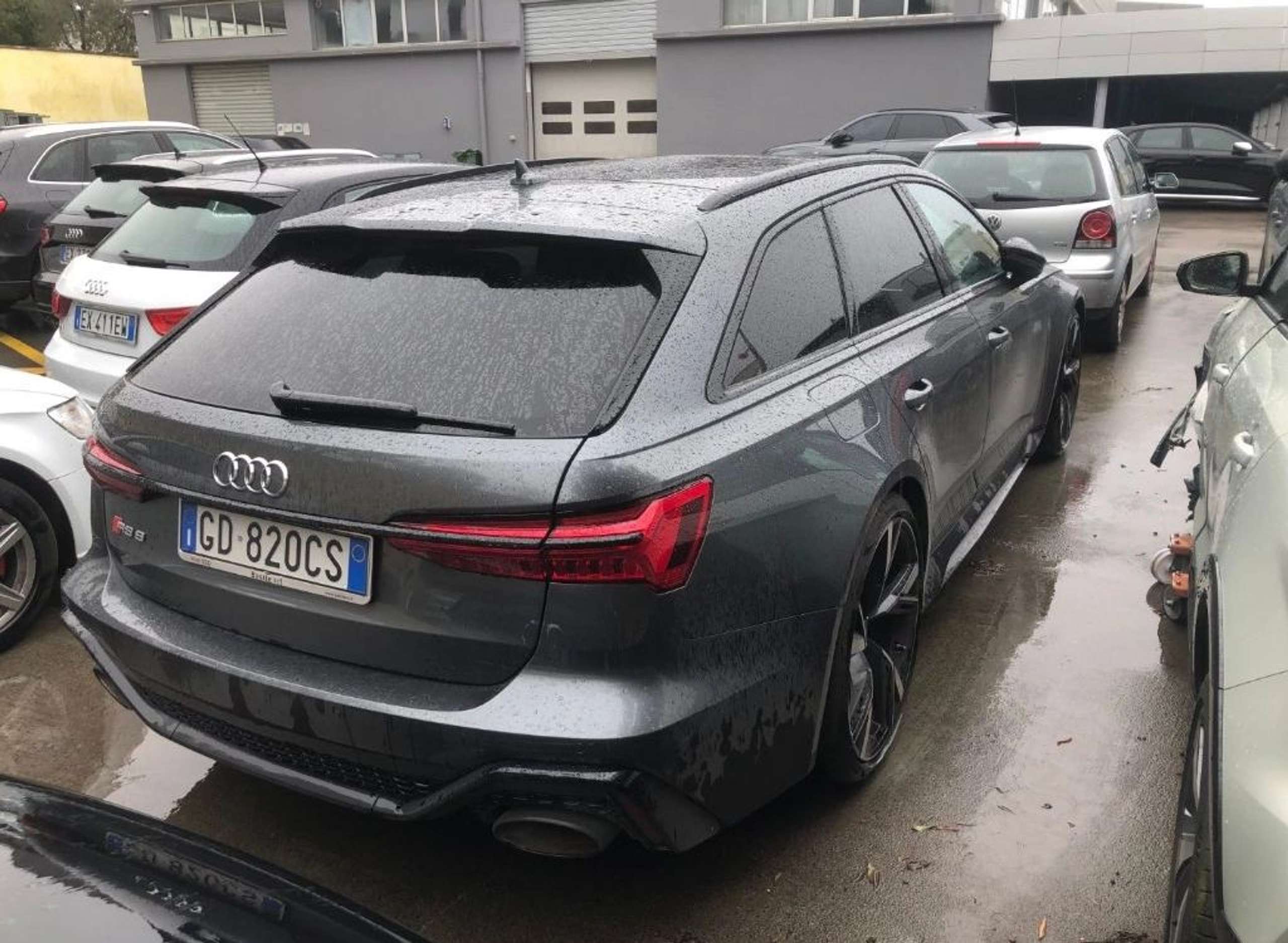 Audi - RS6