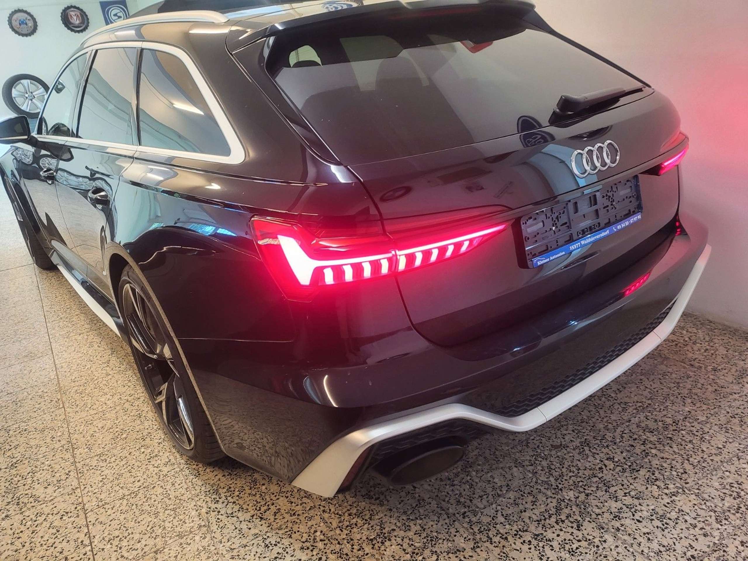 Audi - RS6