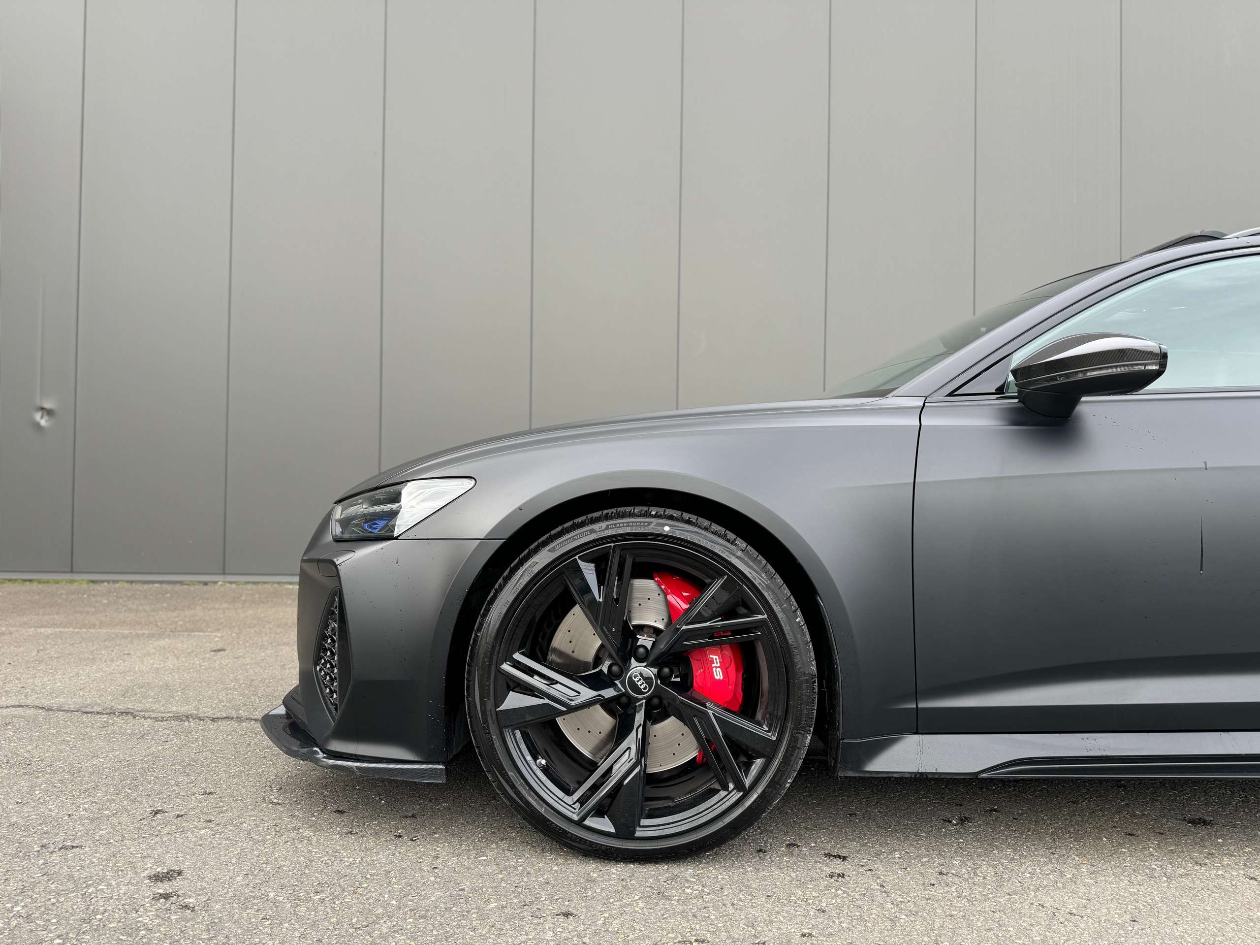 Audi - RS6