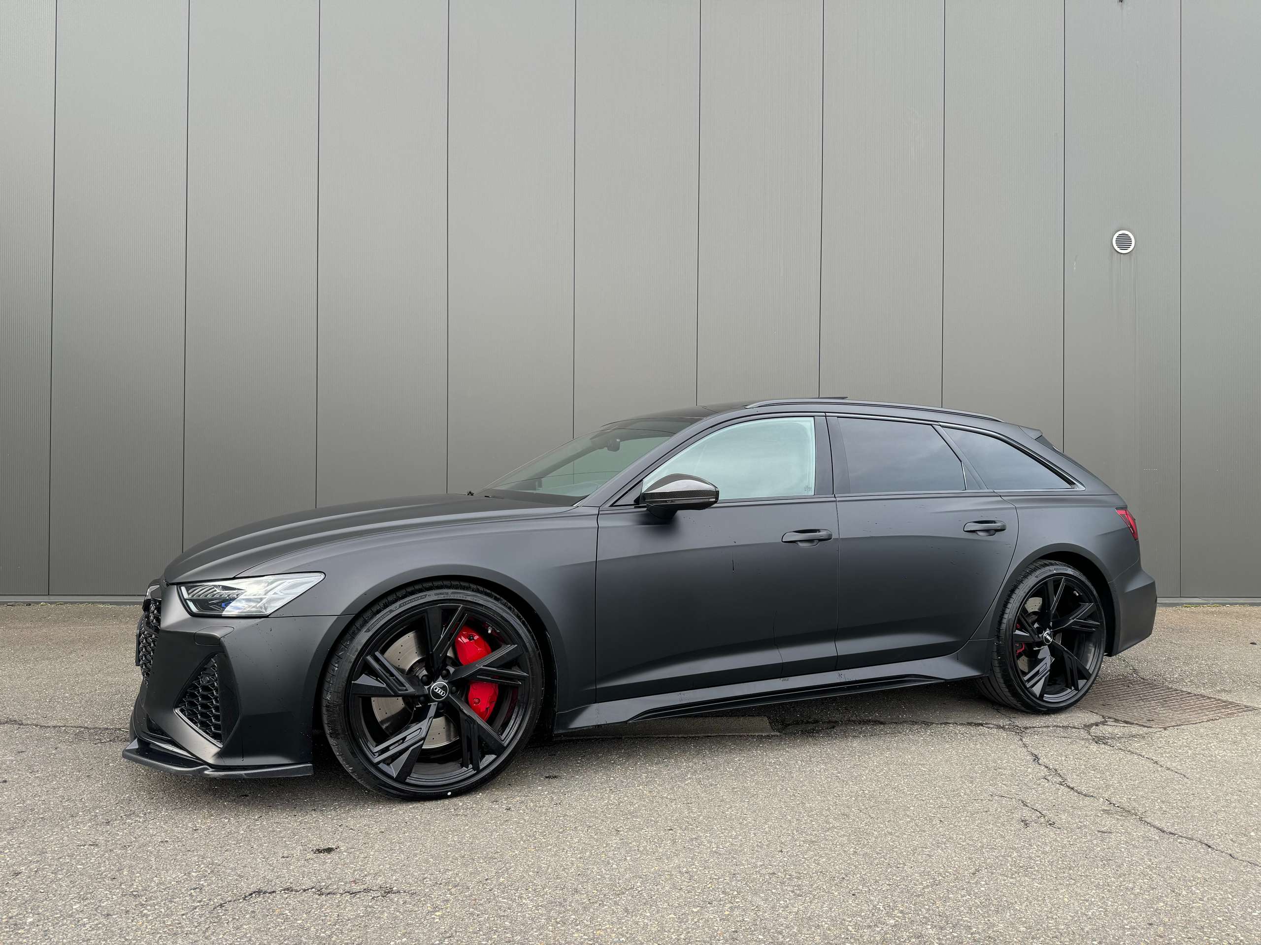 Audi - RS6