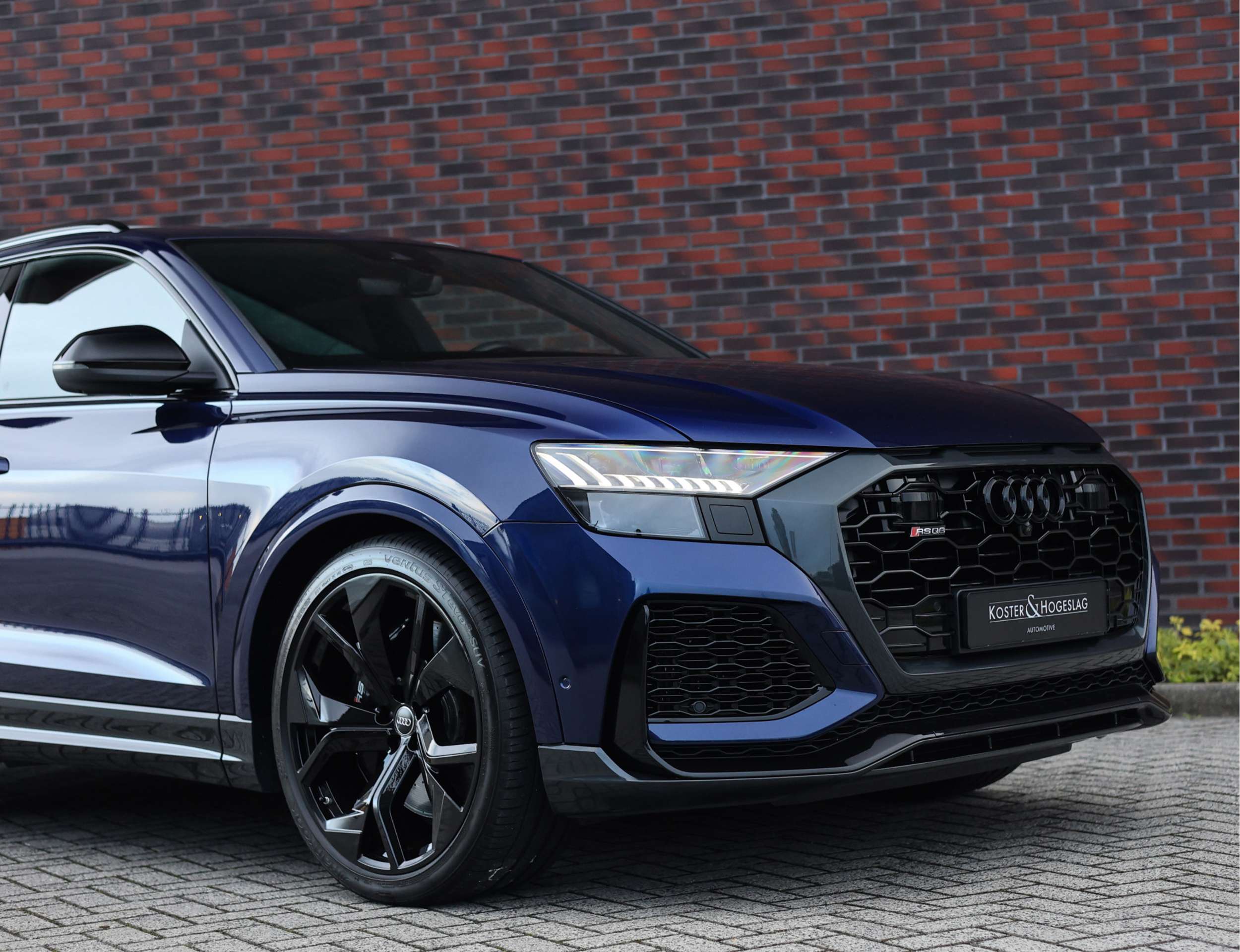 Audi - RS Q8