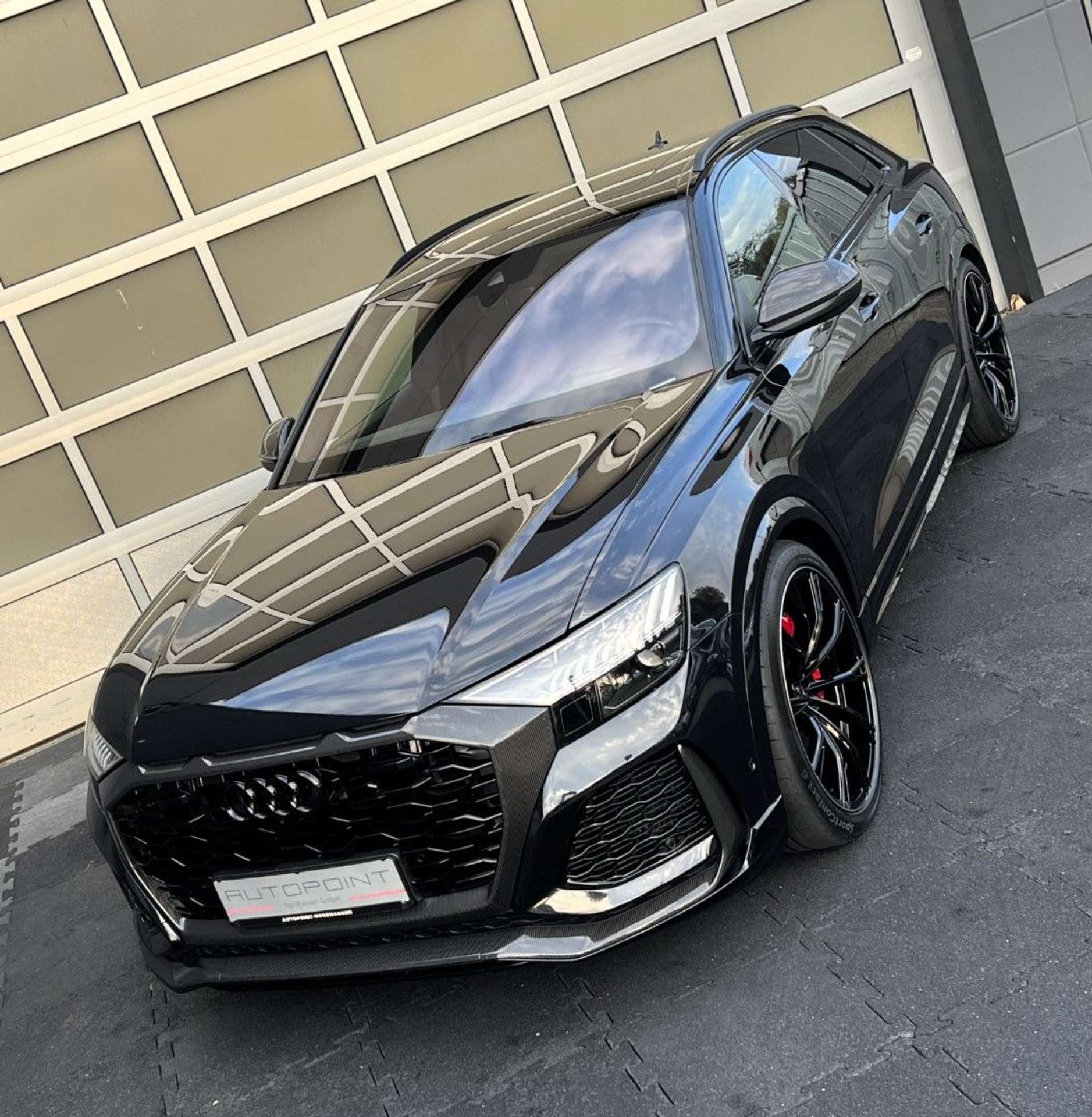 Audi - RS Q8