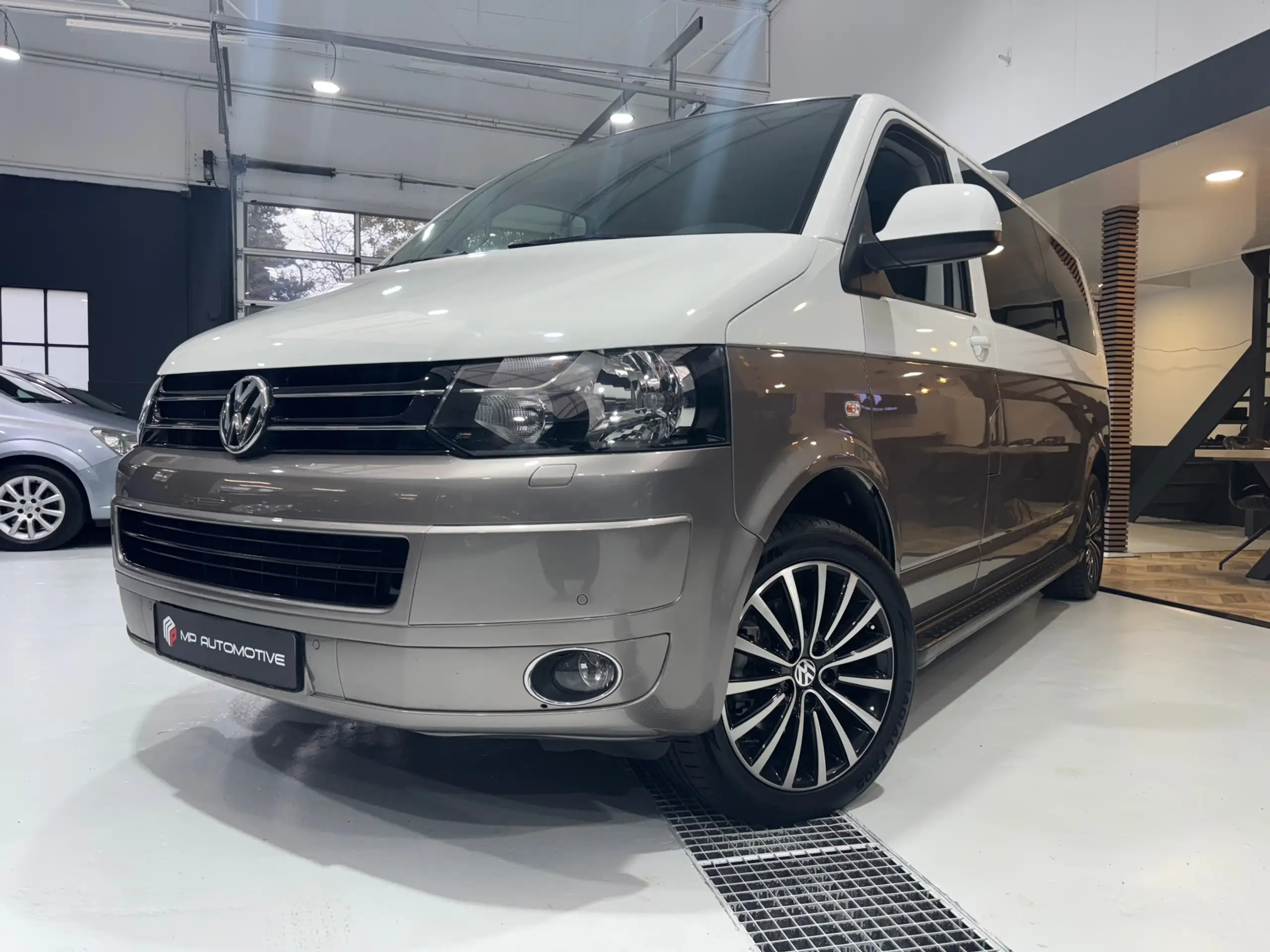 Volkswagen - Transporter