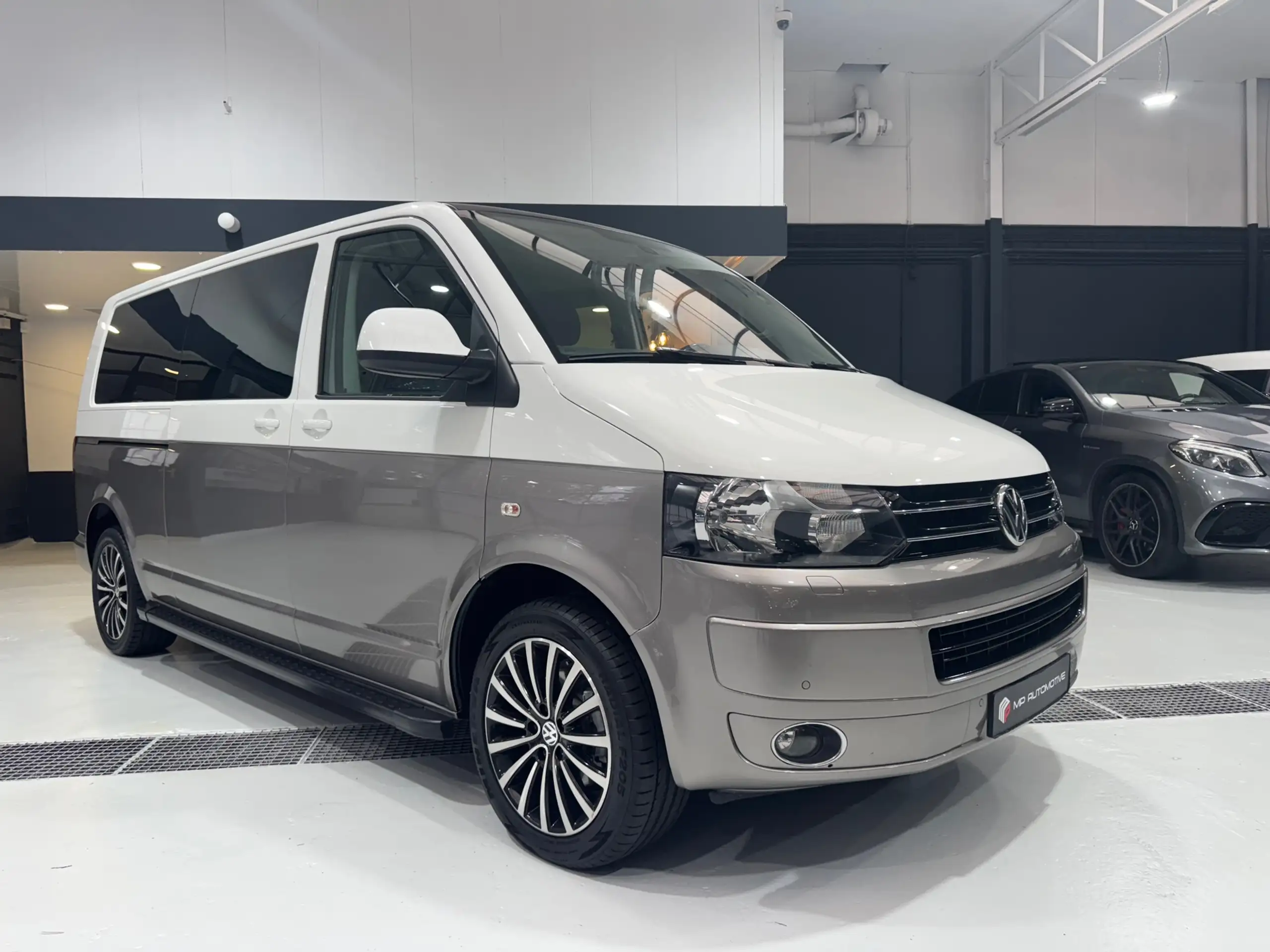 Volkswagen - Transporter