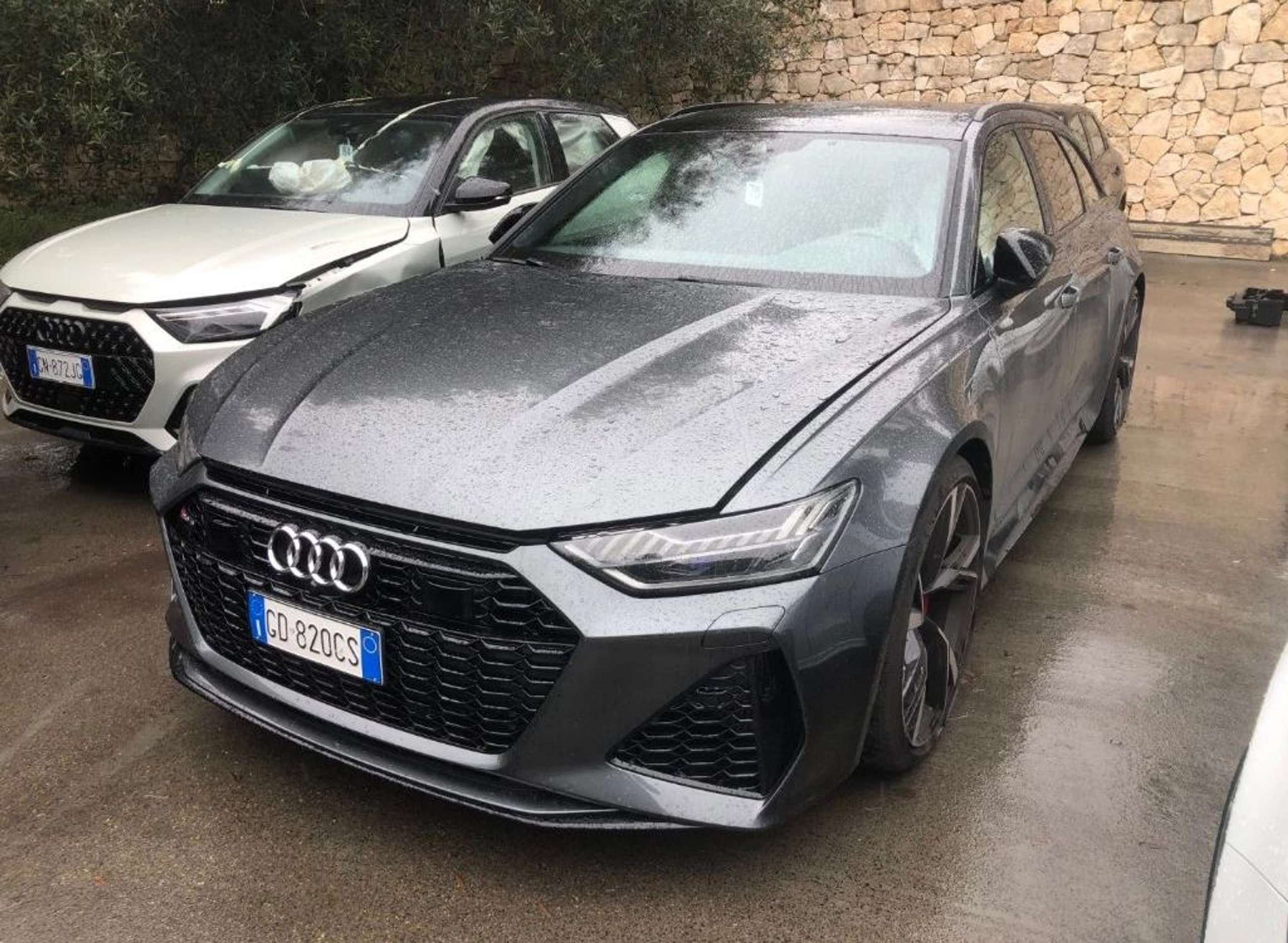 Audi - RS6