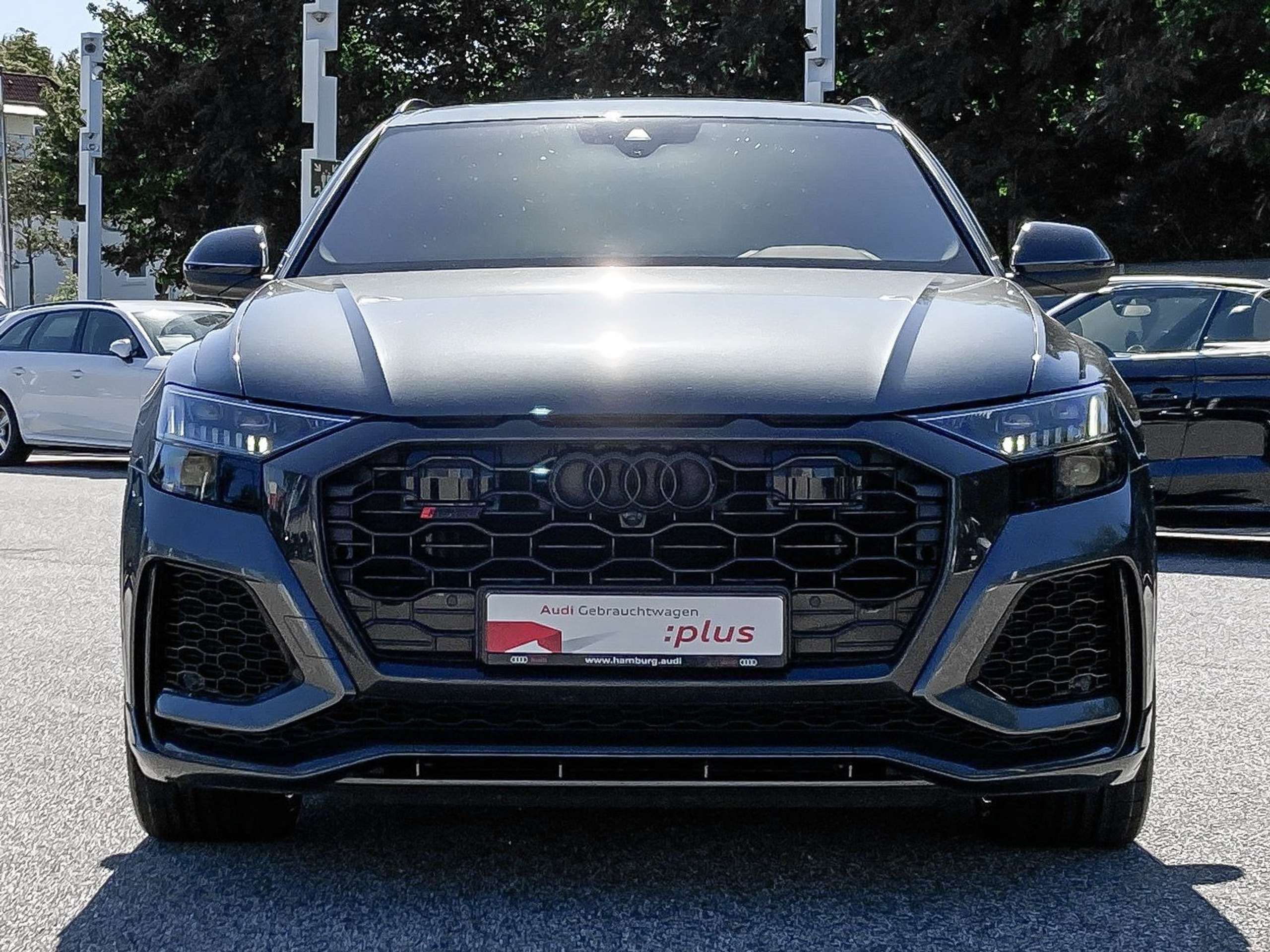 Audi - RS Q8