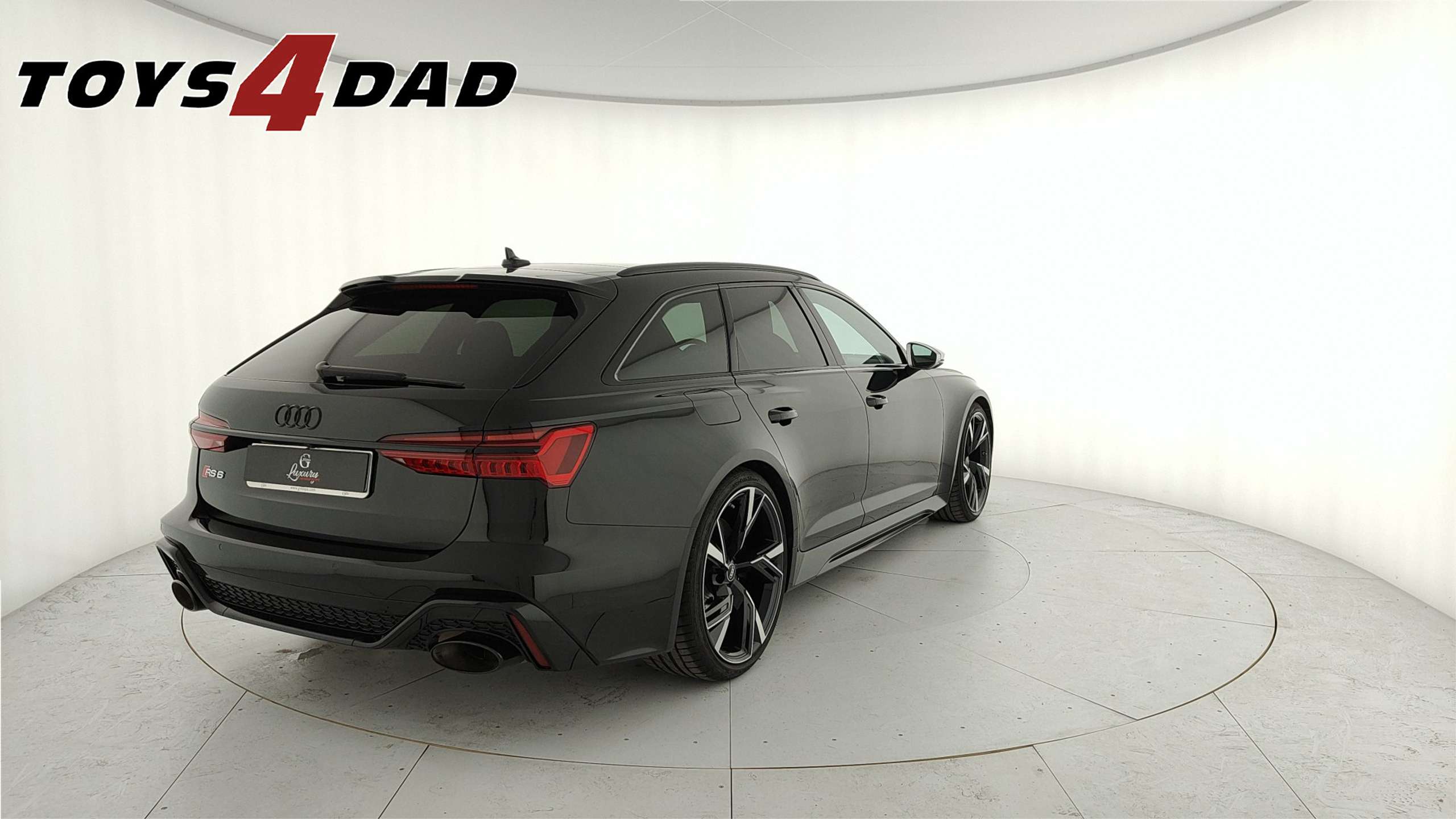 Audi - RS6