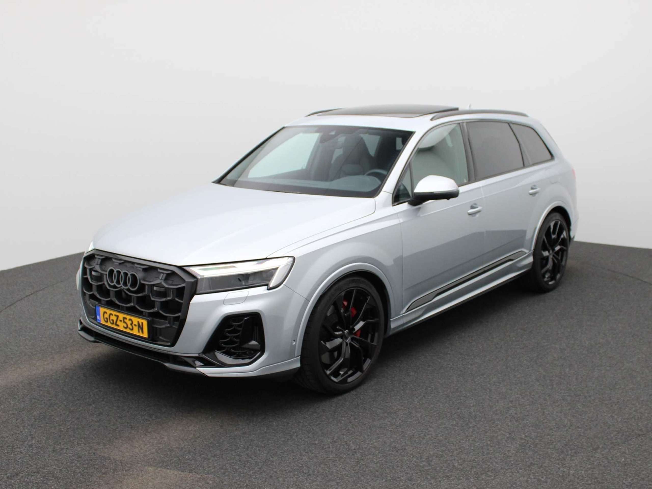 Audi - Q7