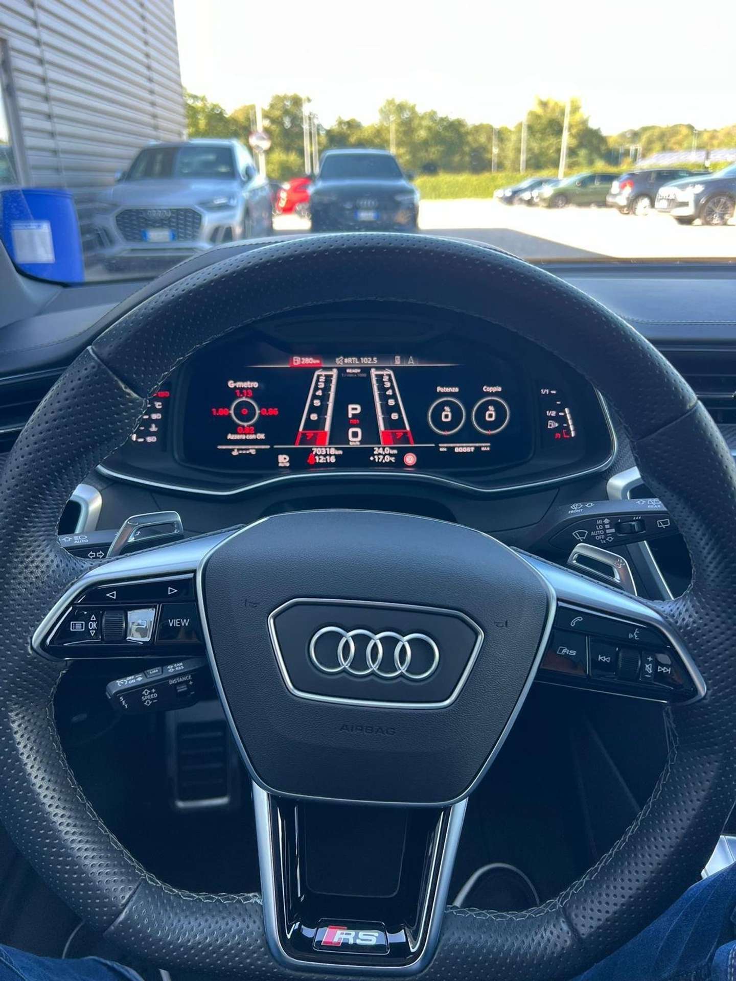 Audi - RS6