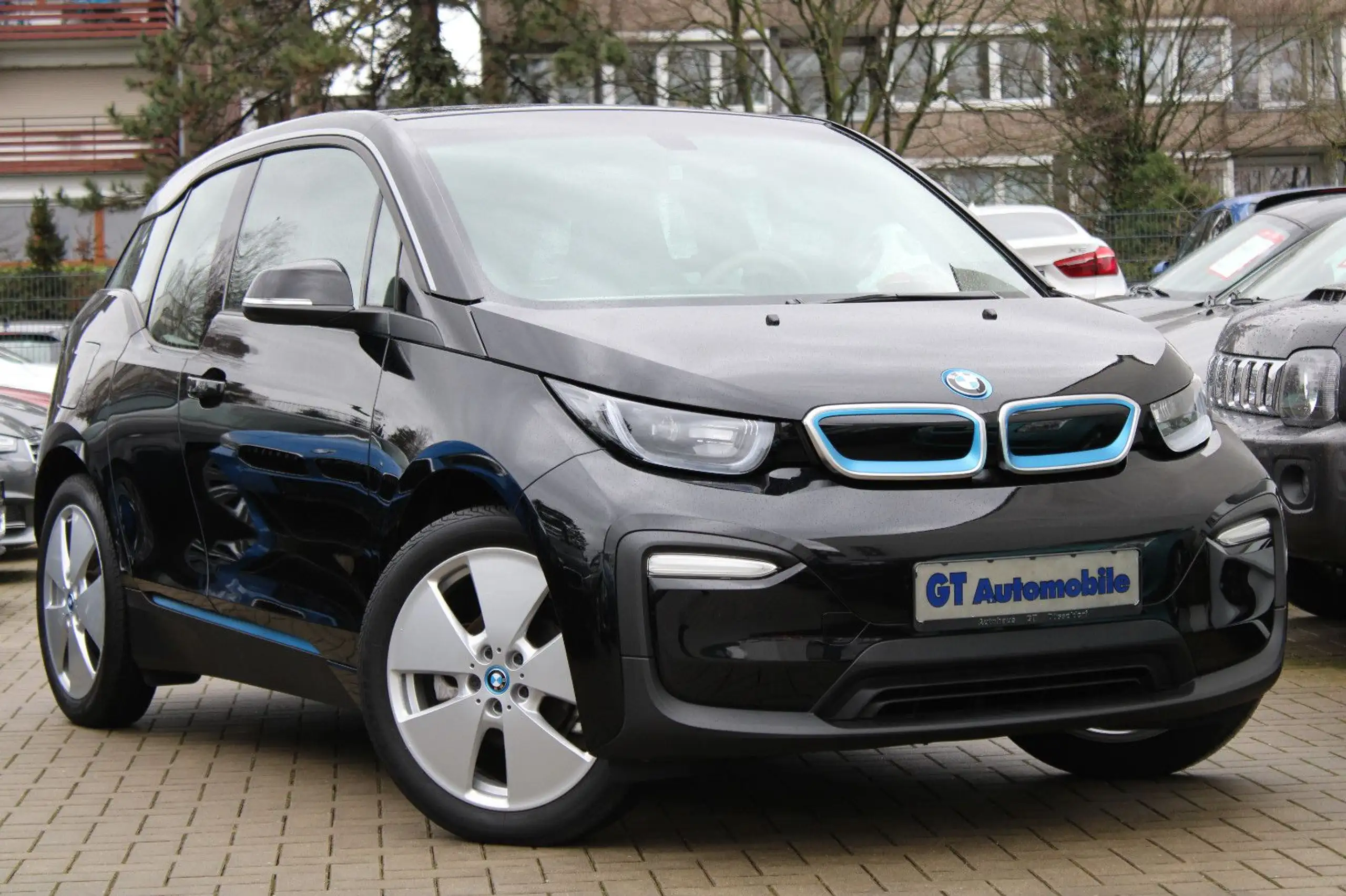 BMW - i3