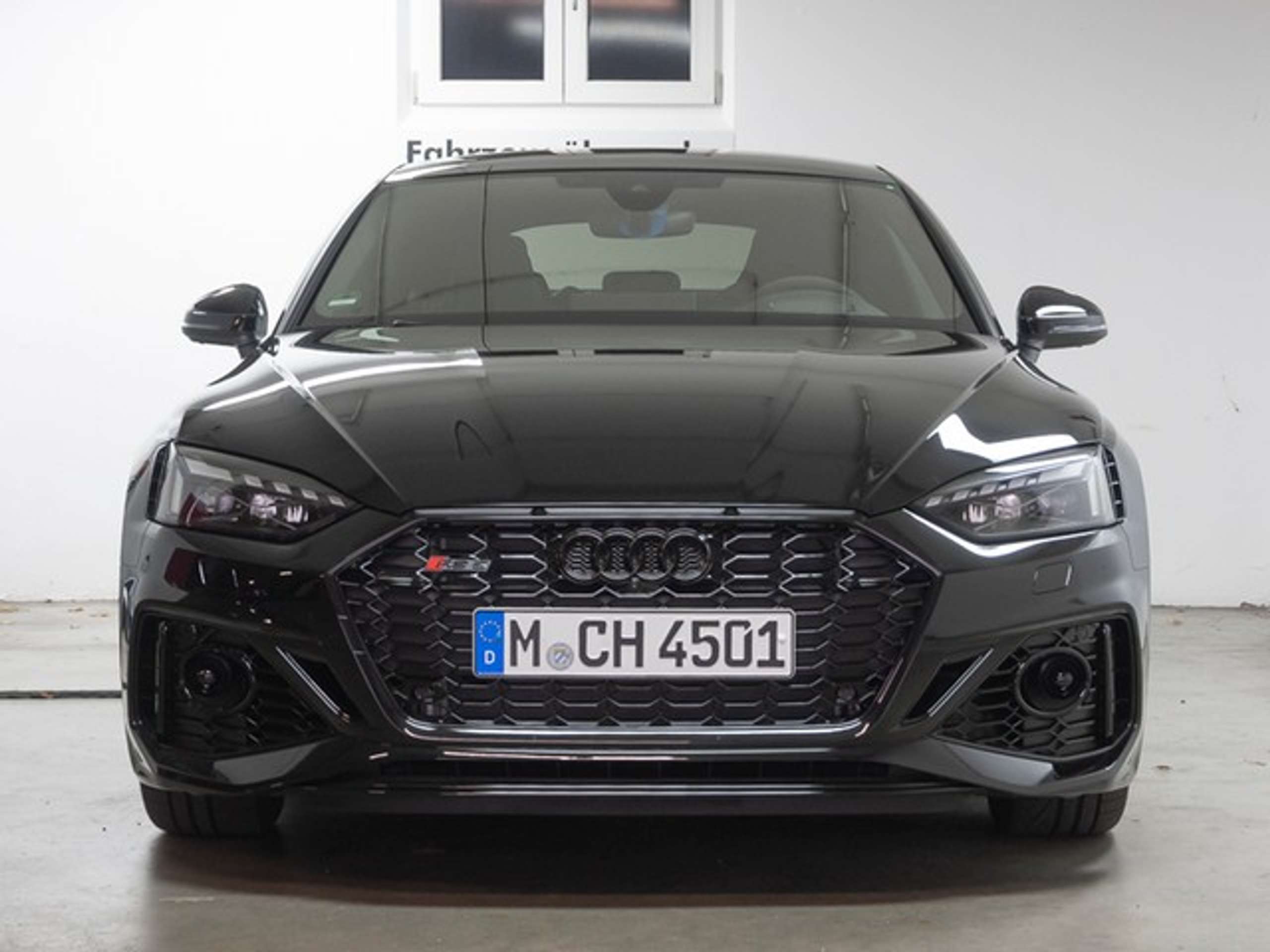 Audi - RS5