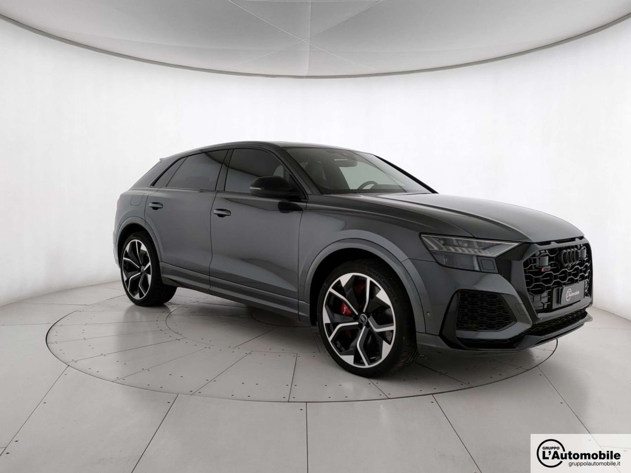 Audi - RS Q8