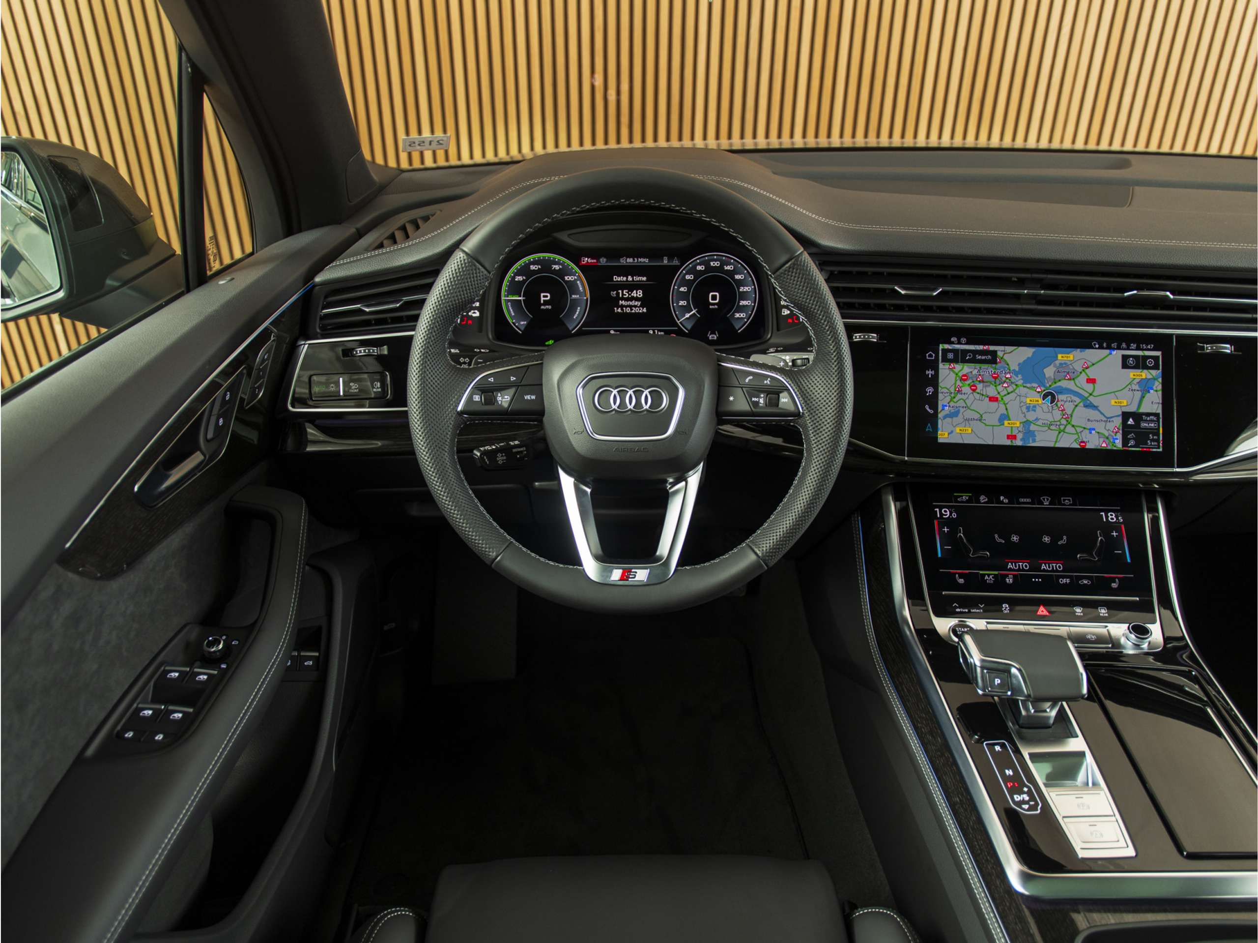 Audi - Q7