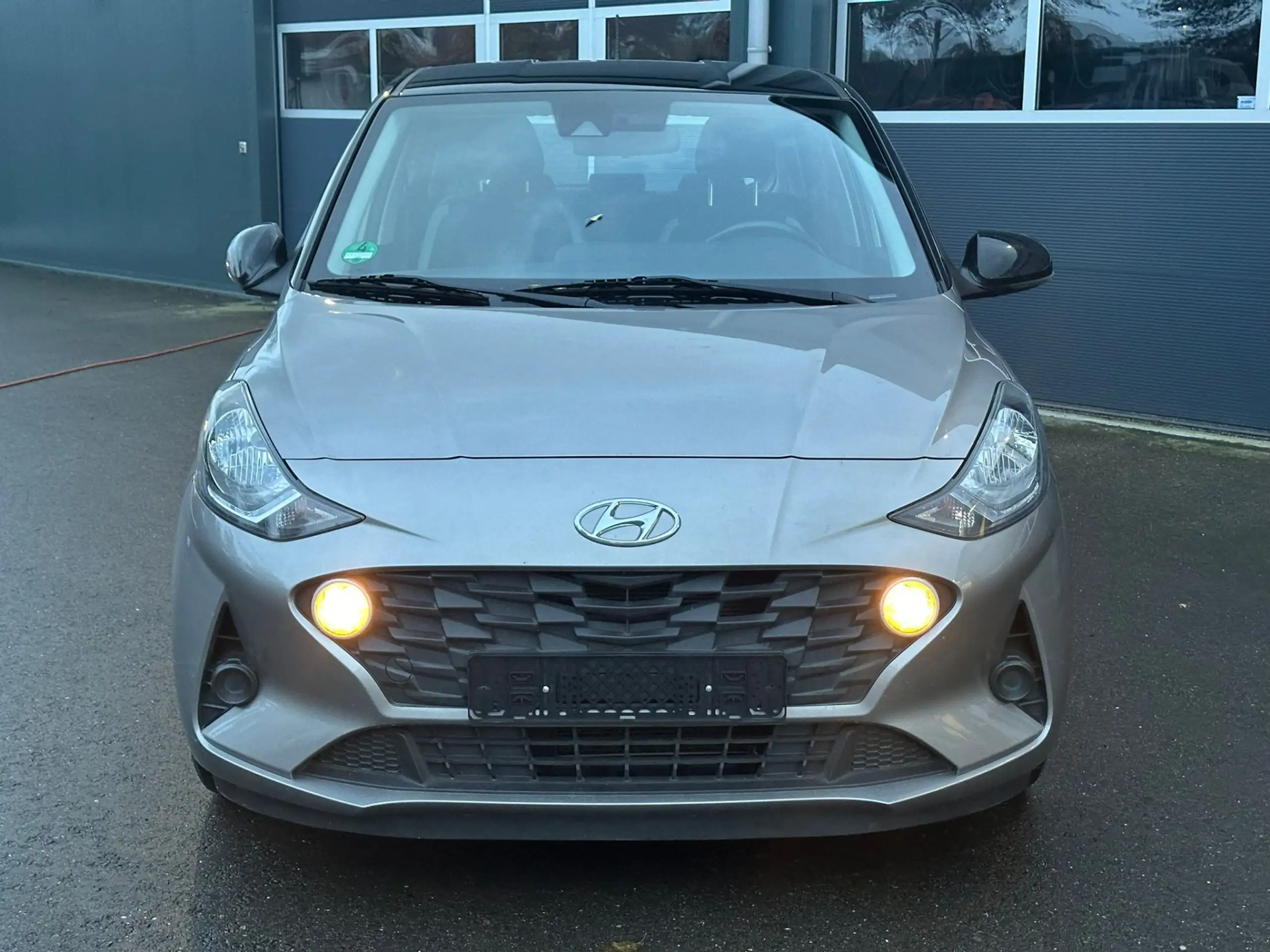 Hyundai - i10