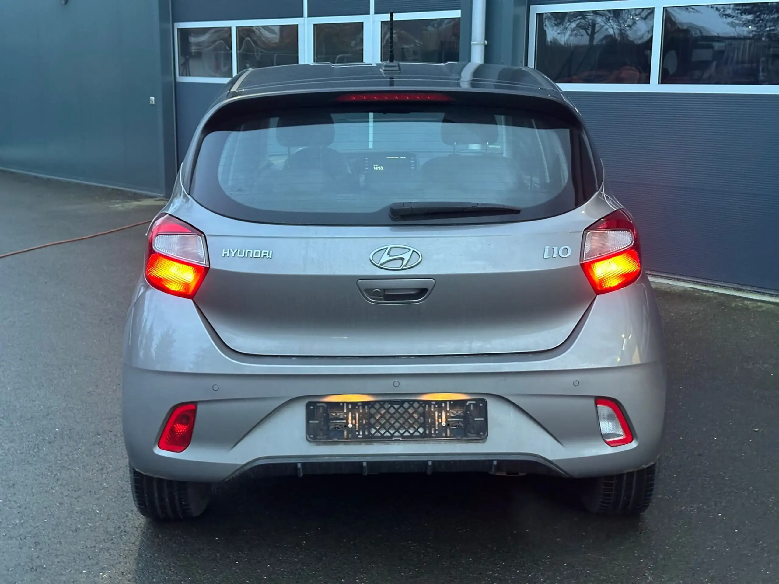 Hyundai - i10