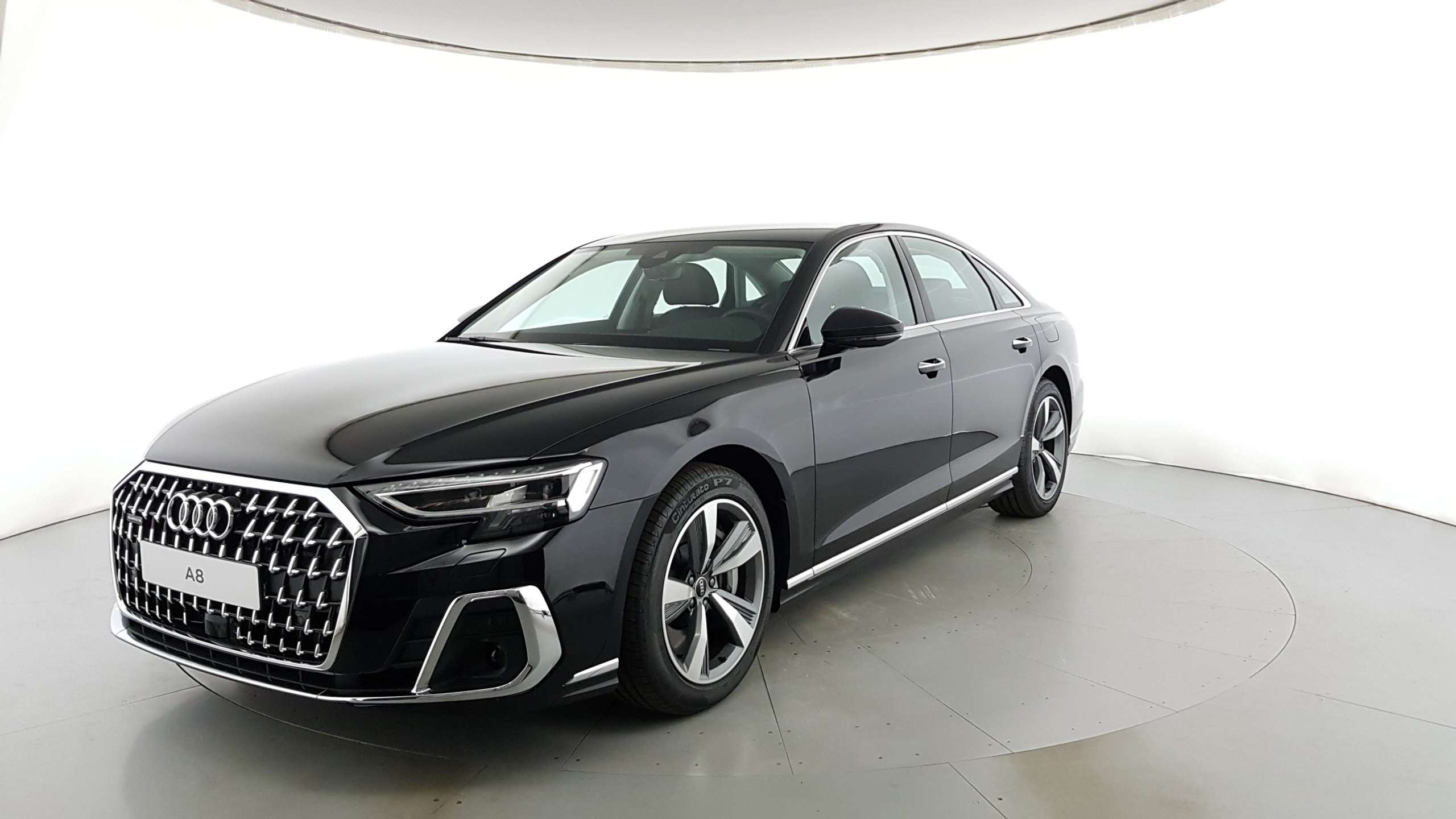 Audi - A8