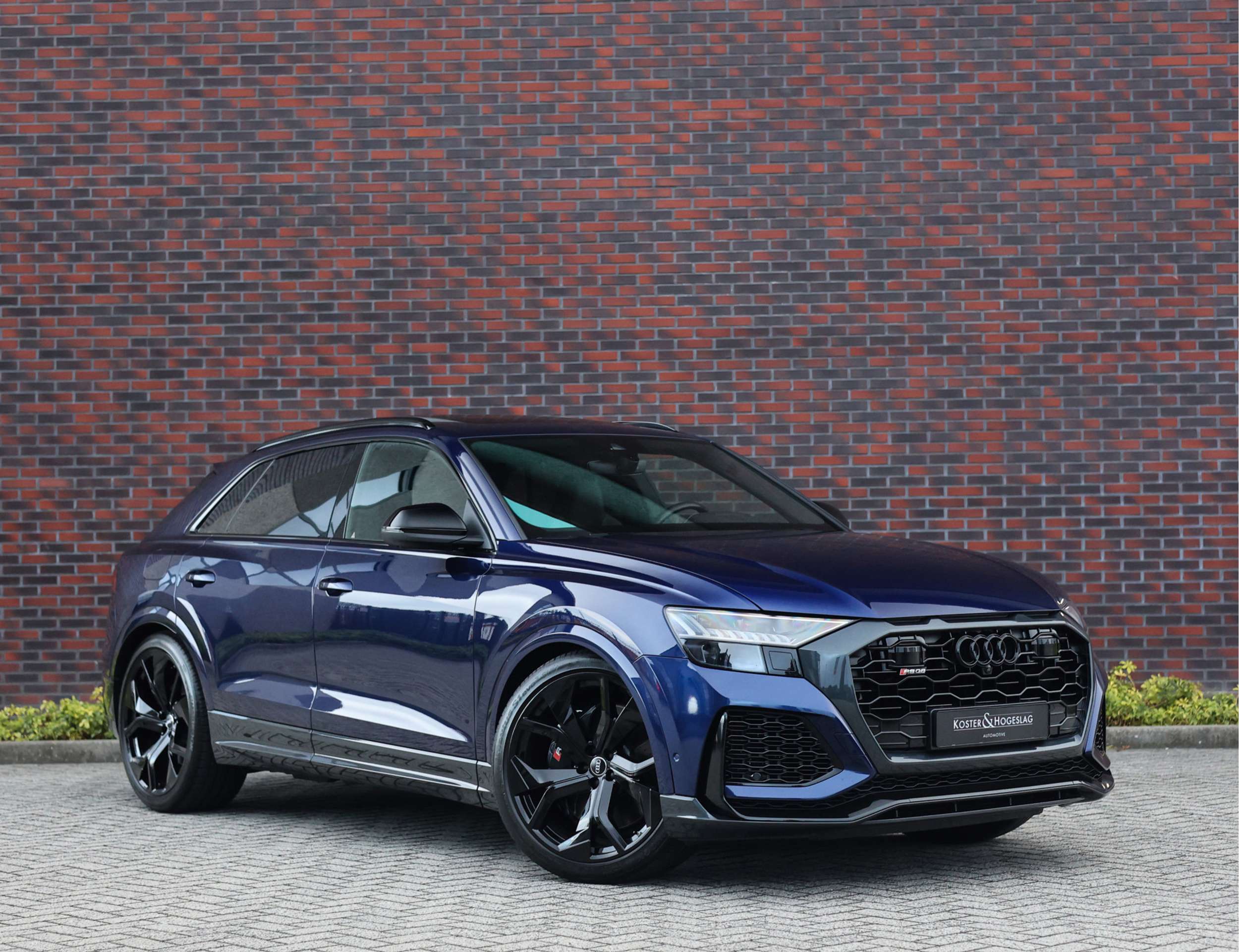 Audi - RS Q8