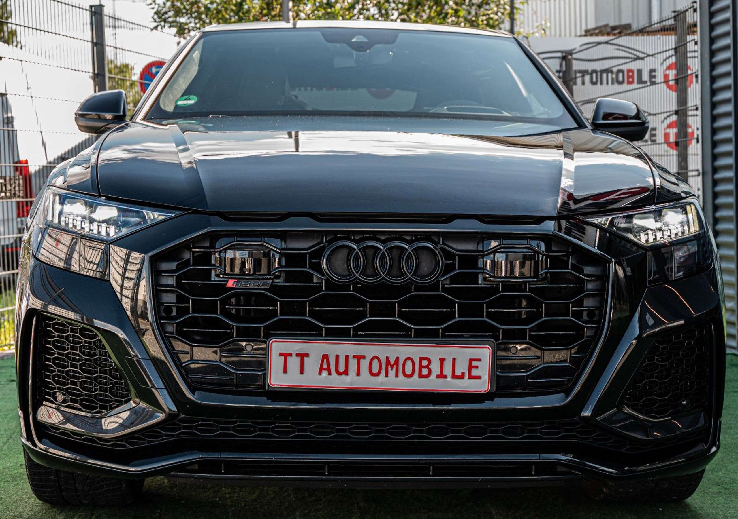 Audi - RS Q8