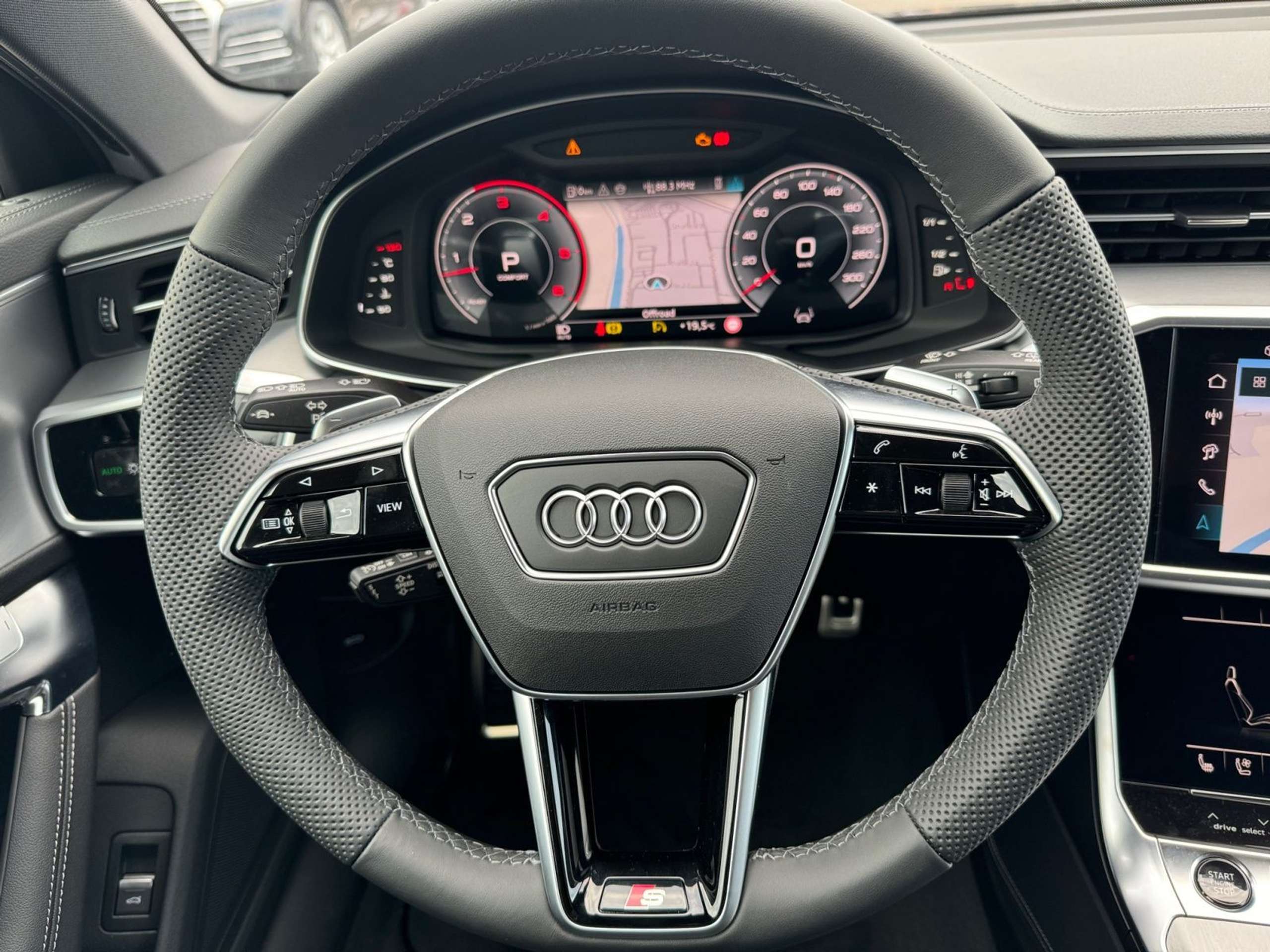 Audi - A6