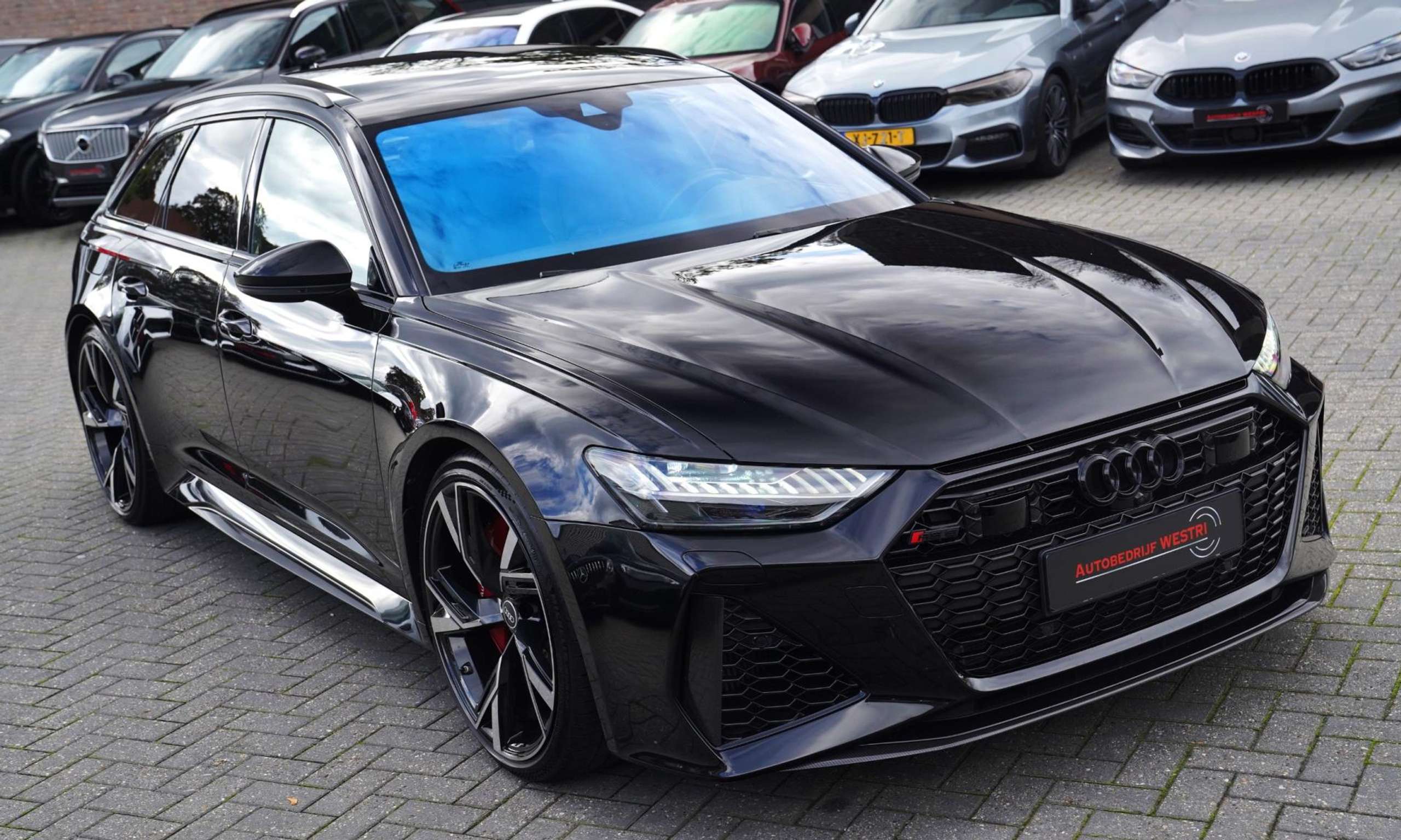 Audi - RS6