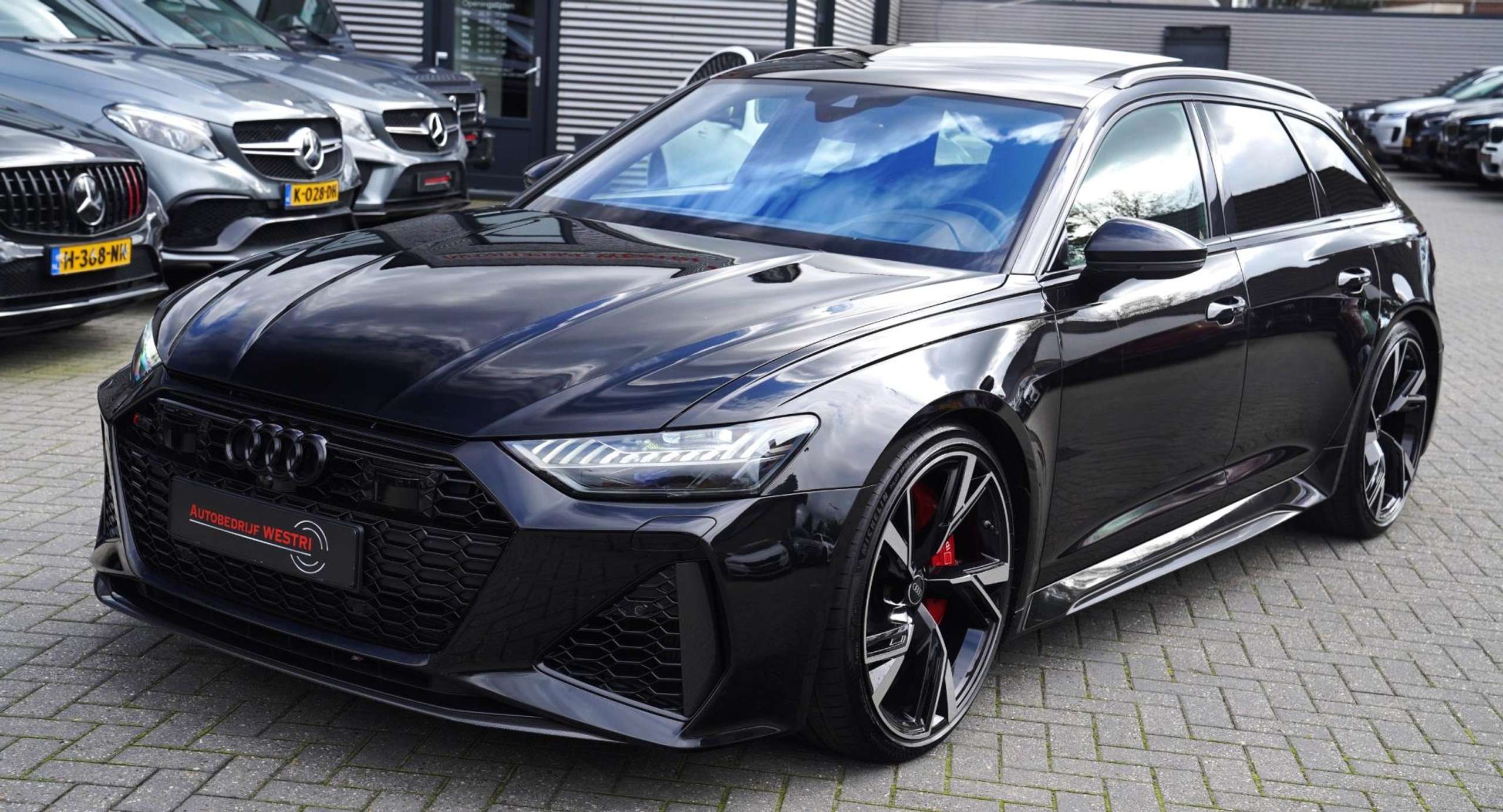 Audi - RS6