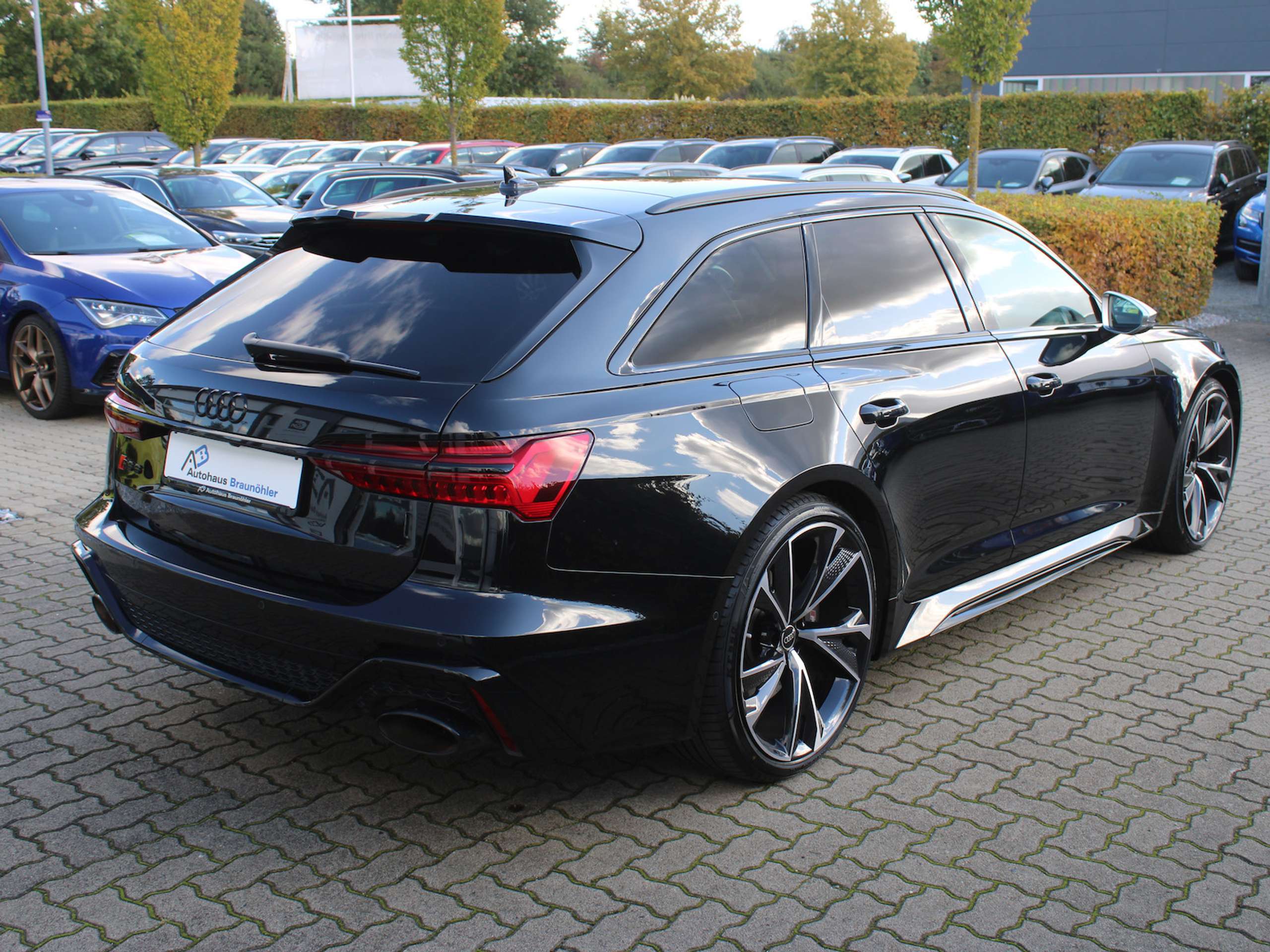 Audi - RS6