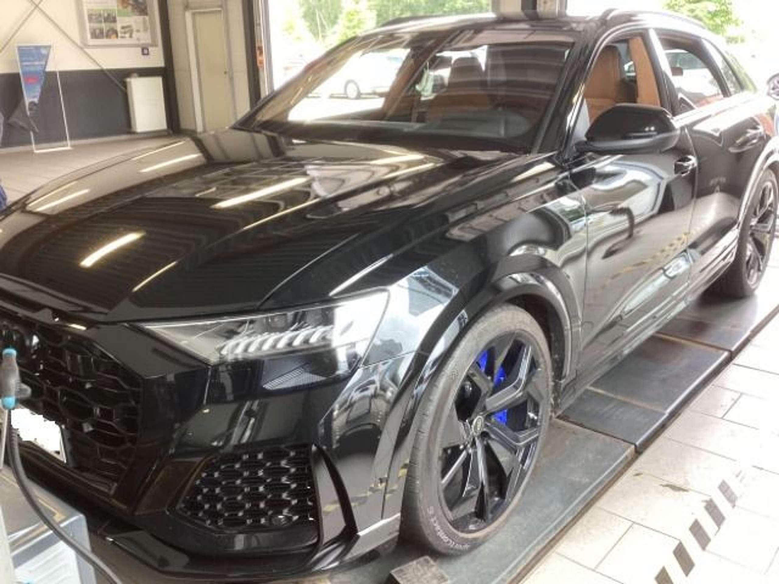 Audi - RS Q8