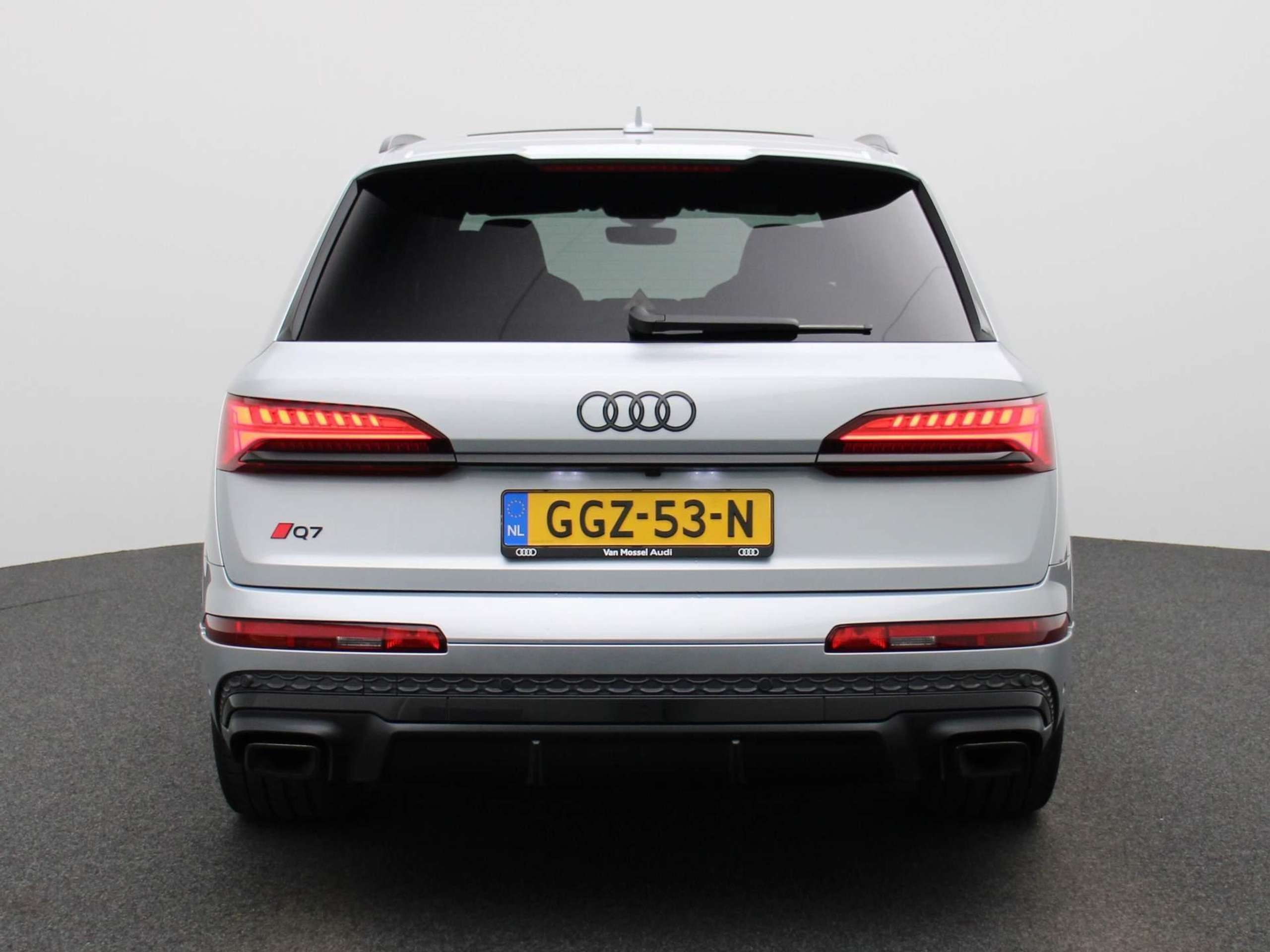 Audi - Q7