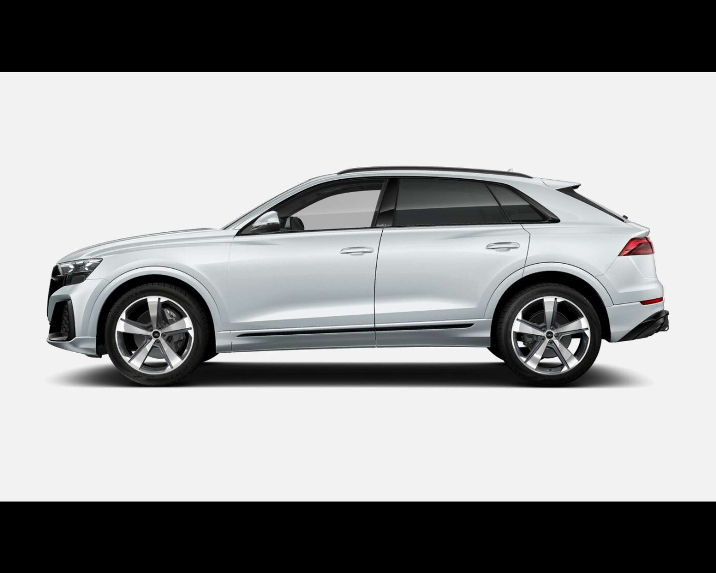 Audi - Q8