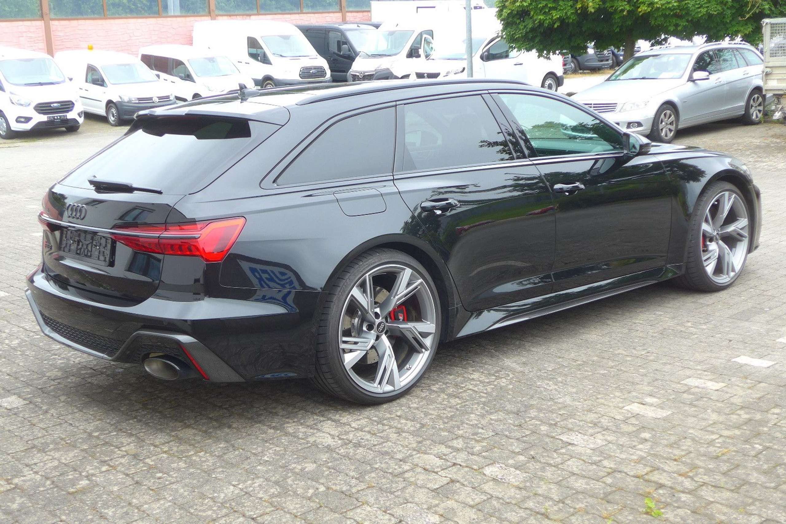 Audi - RS6