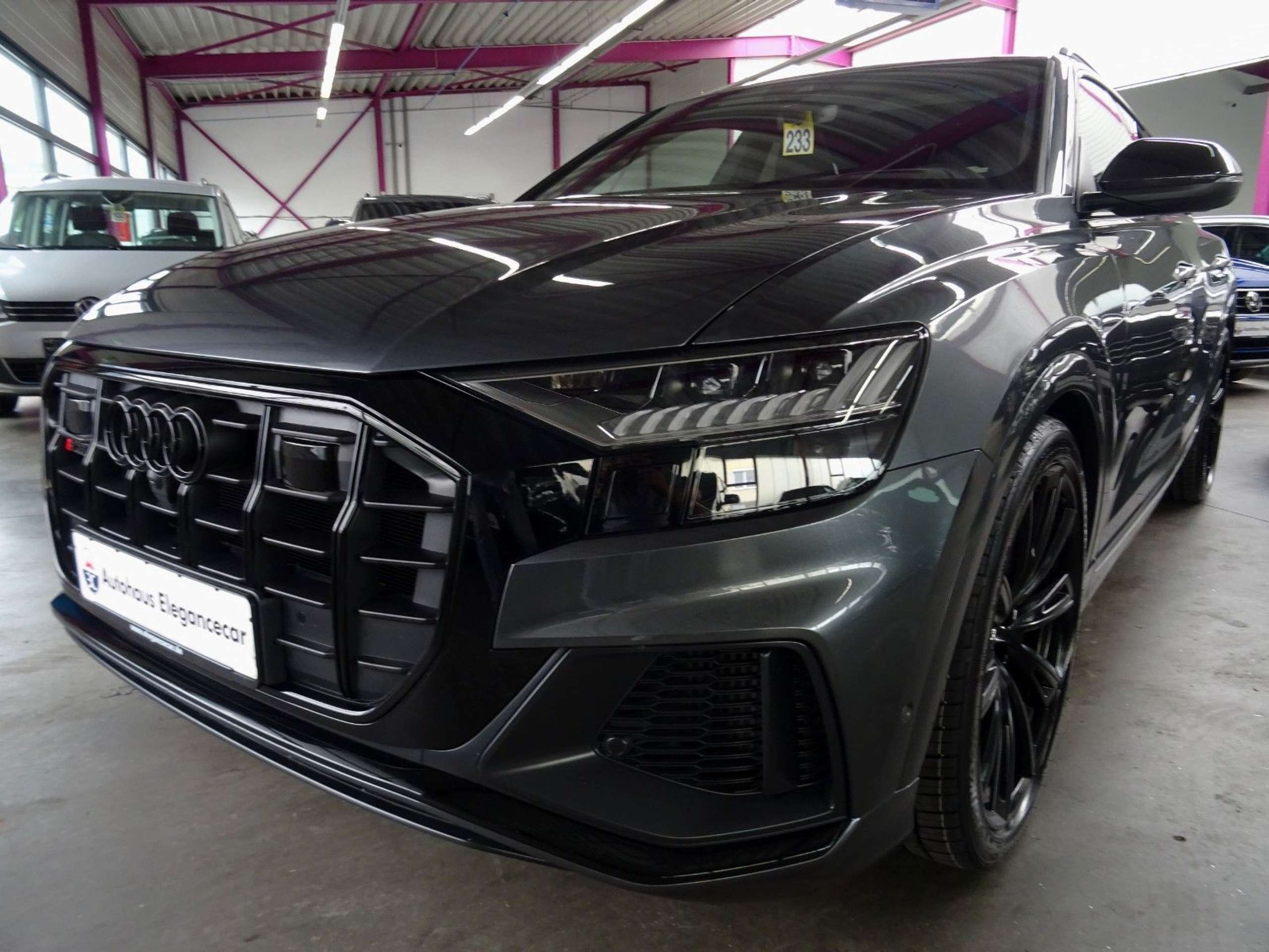 Audi SQ8 2023