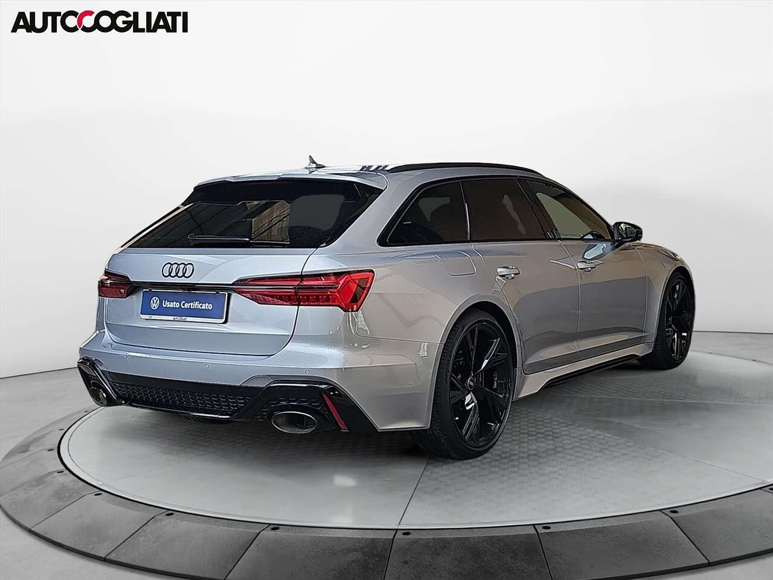 Audi - RS6