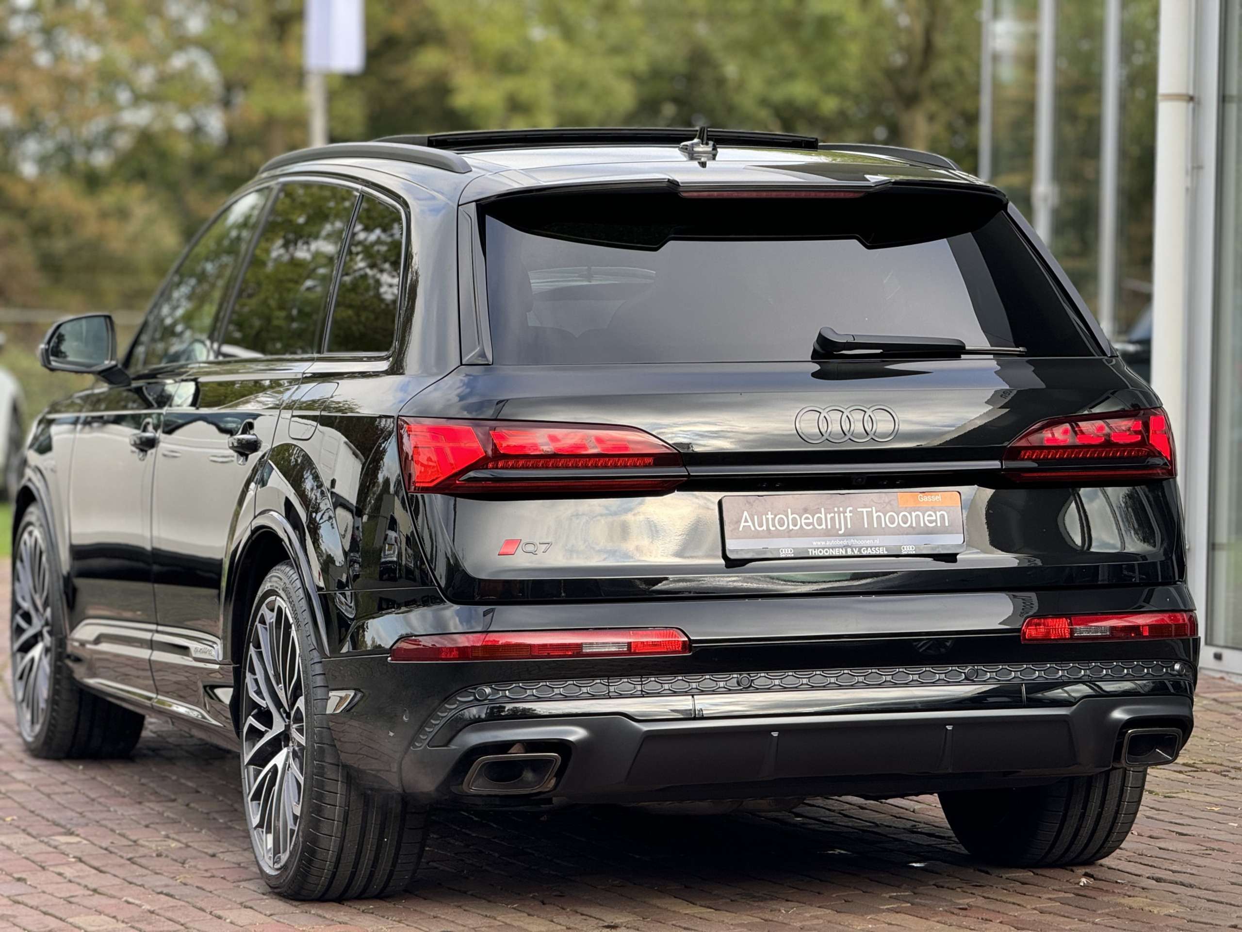 Audi - Q7