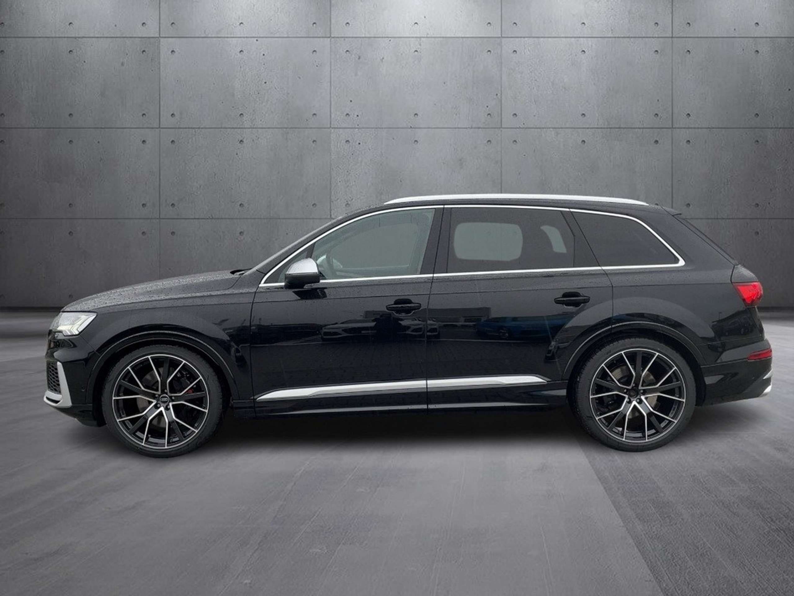 Audi - SQ7