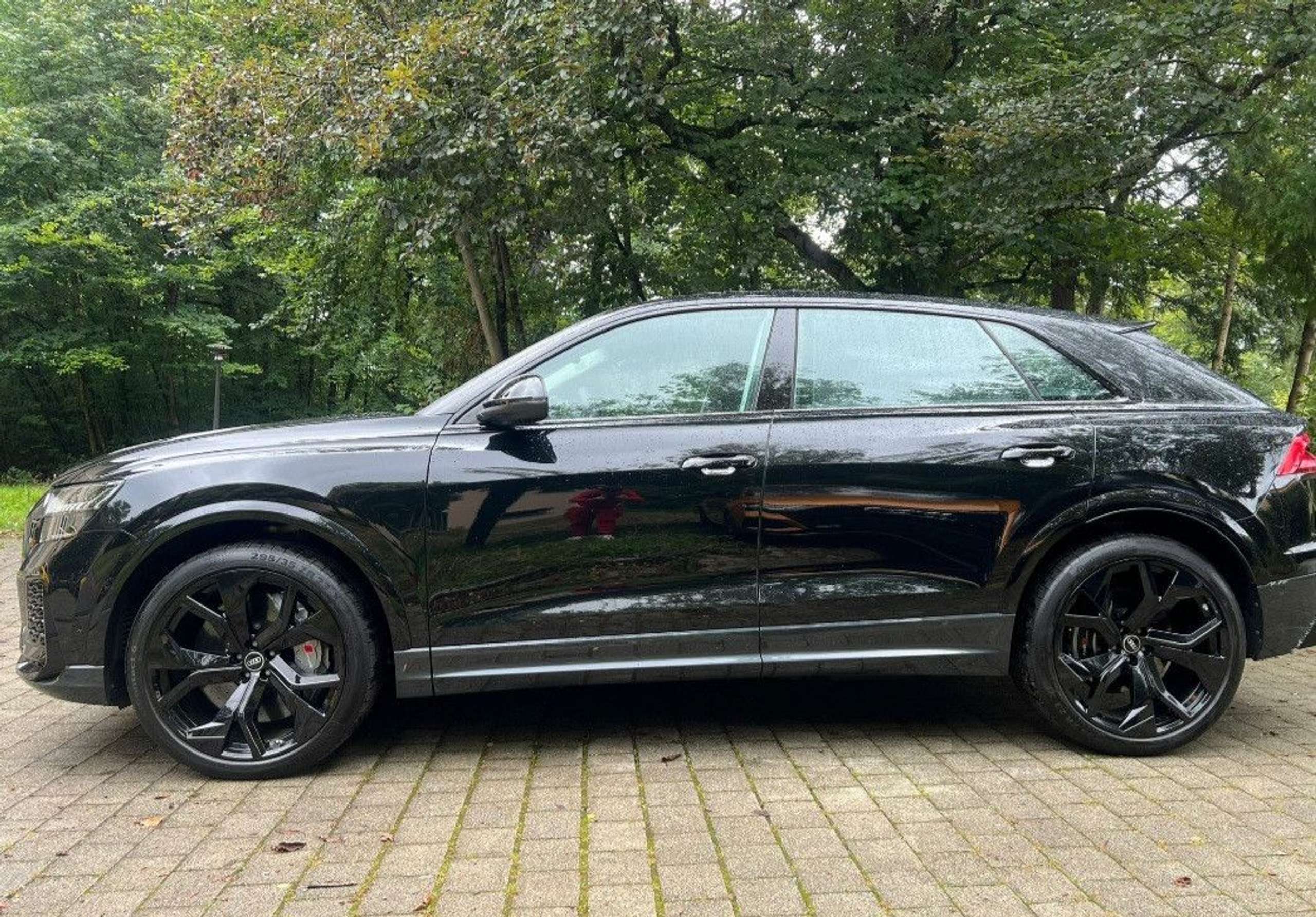 Audi - RS Q8