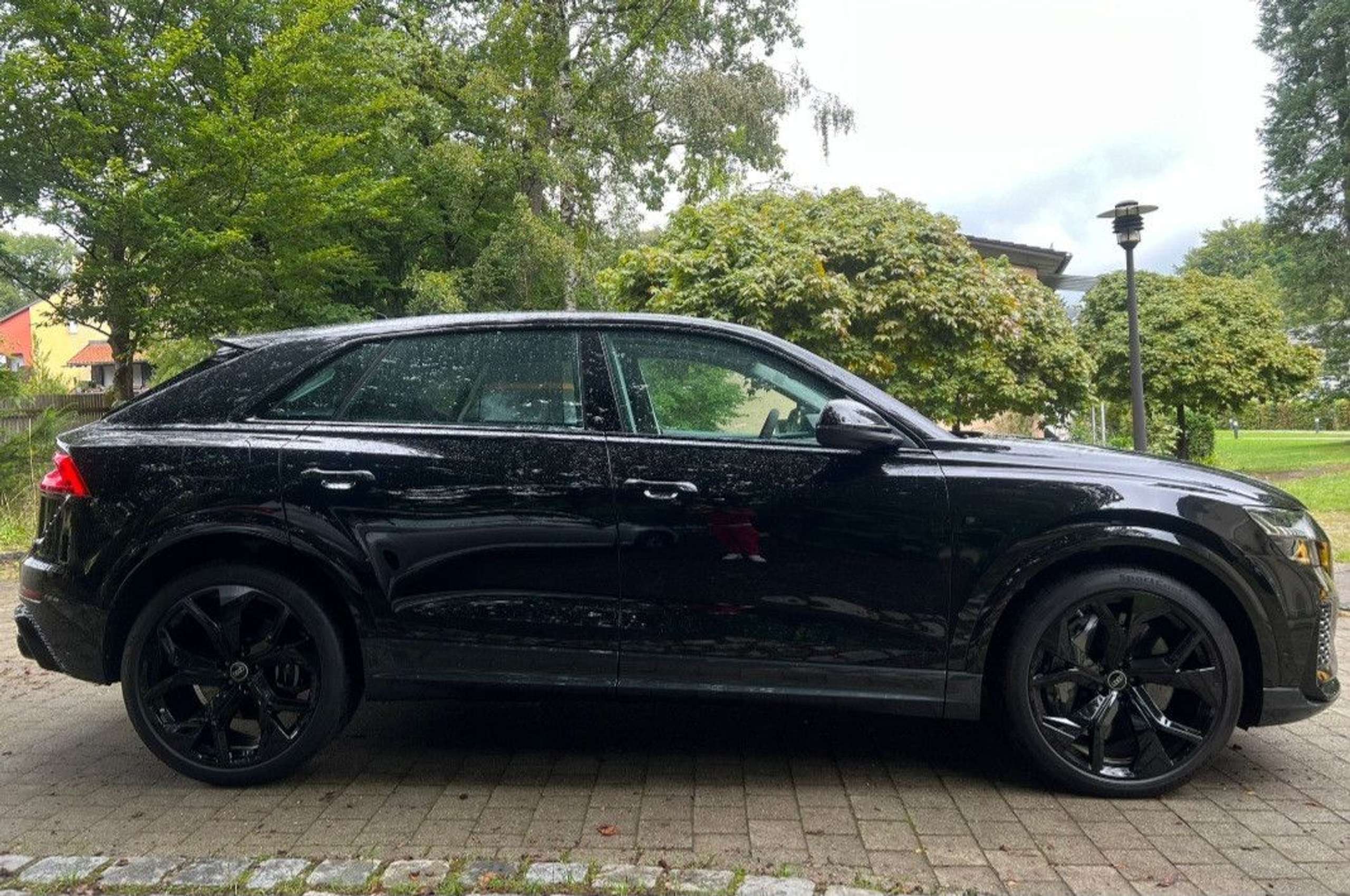 Audi - RS Q8