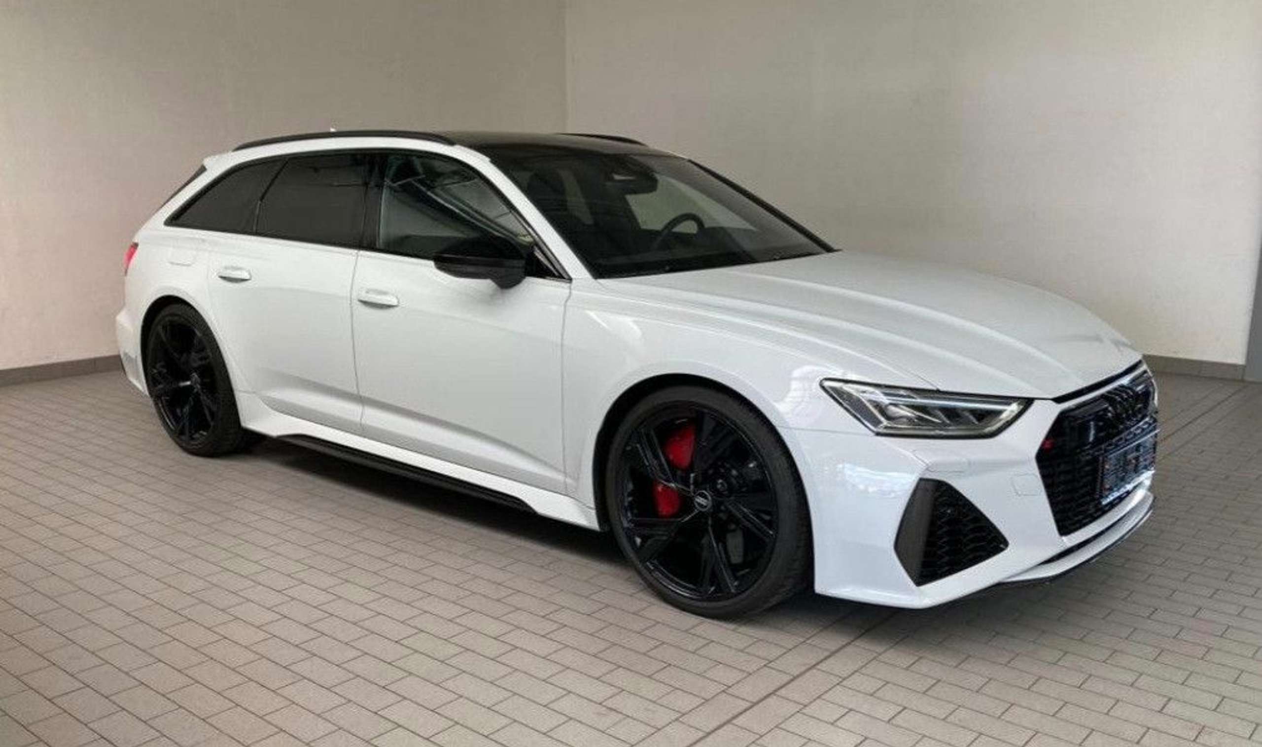 Audi - RS6