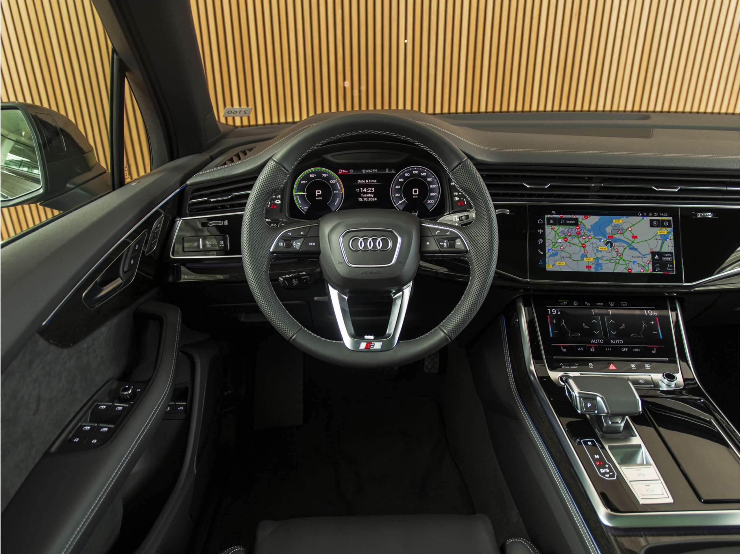 Audi - Q7