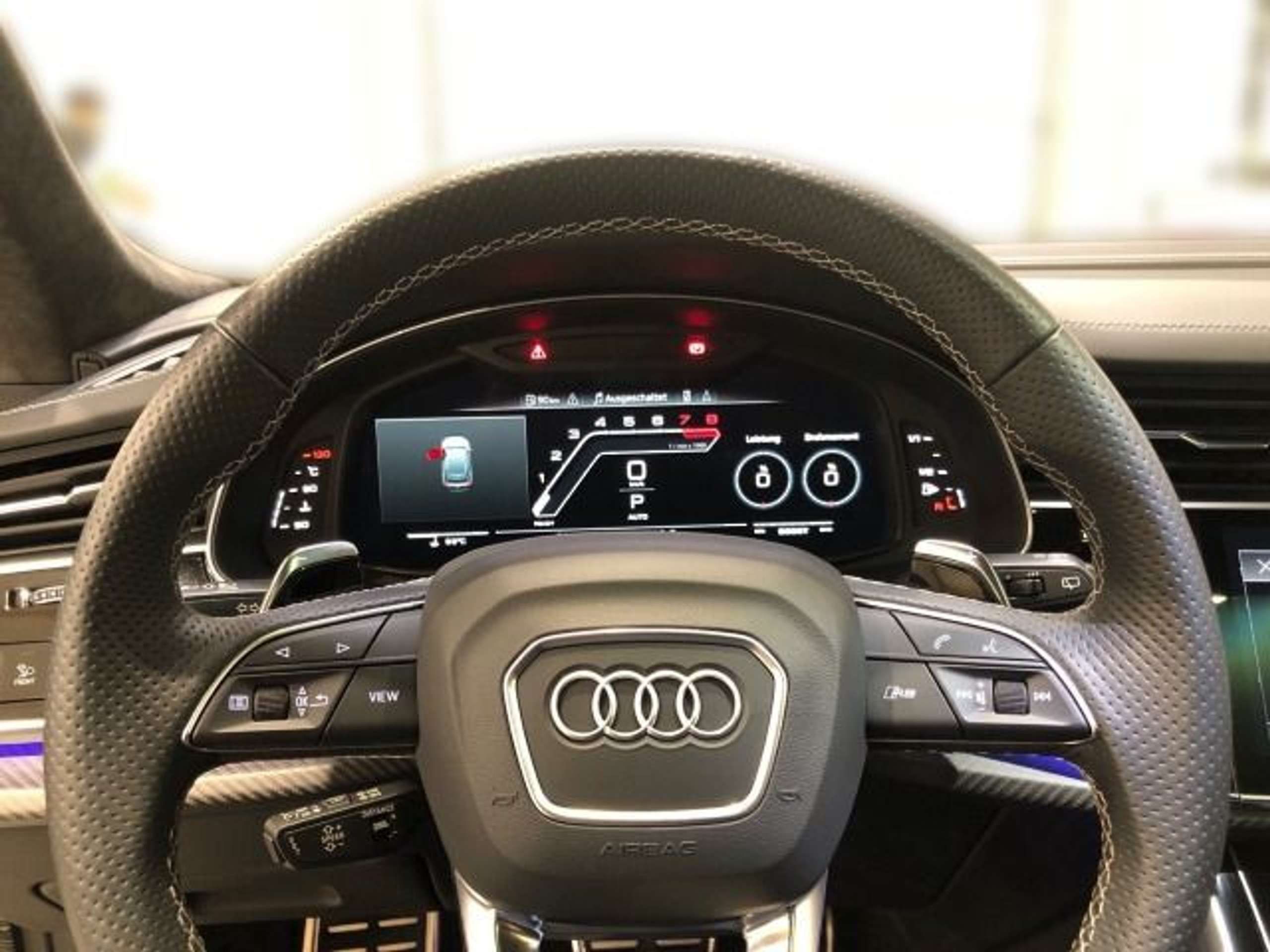 Audi - RS Q8